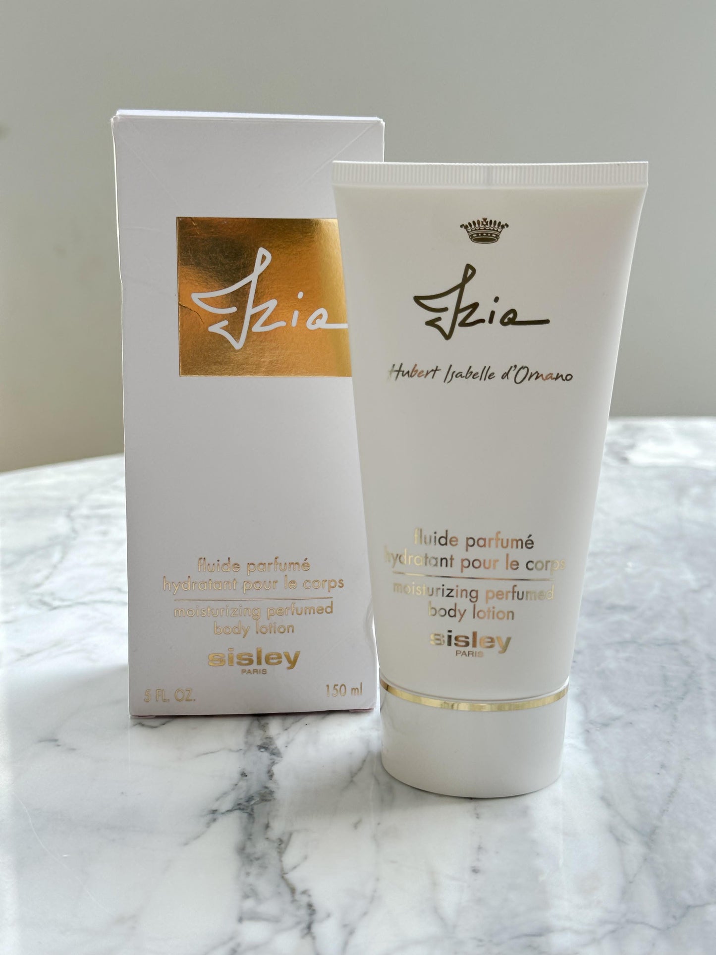 SISLEY Izia Moisturizing Perfumed Body Lotion