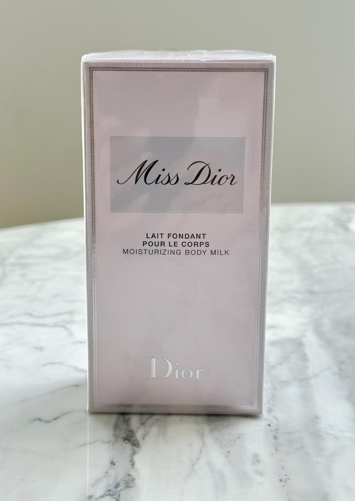 DIOR Miss Dior
Moisturizing Body Milk