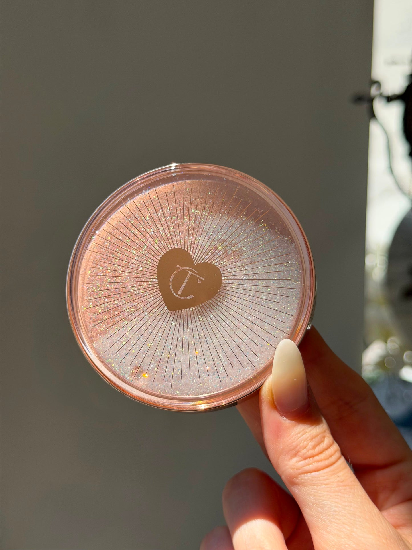CHARLOTTE TILBURY Airbrush Flawless Finish - Complexion Smoothing Micro Powder (0)