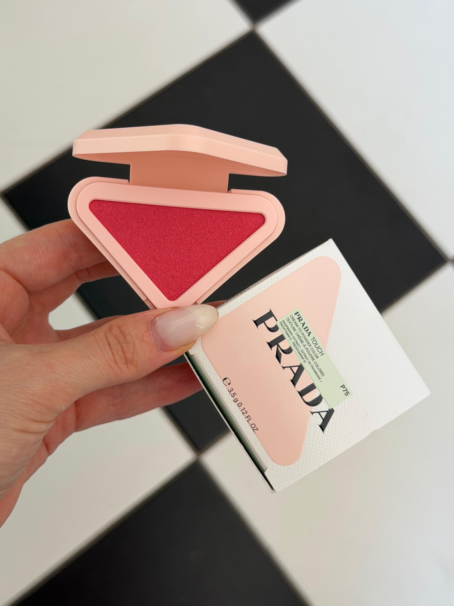 PRADA Touch Cream-To-Powder Color Blush - P75 Tulip