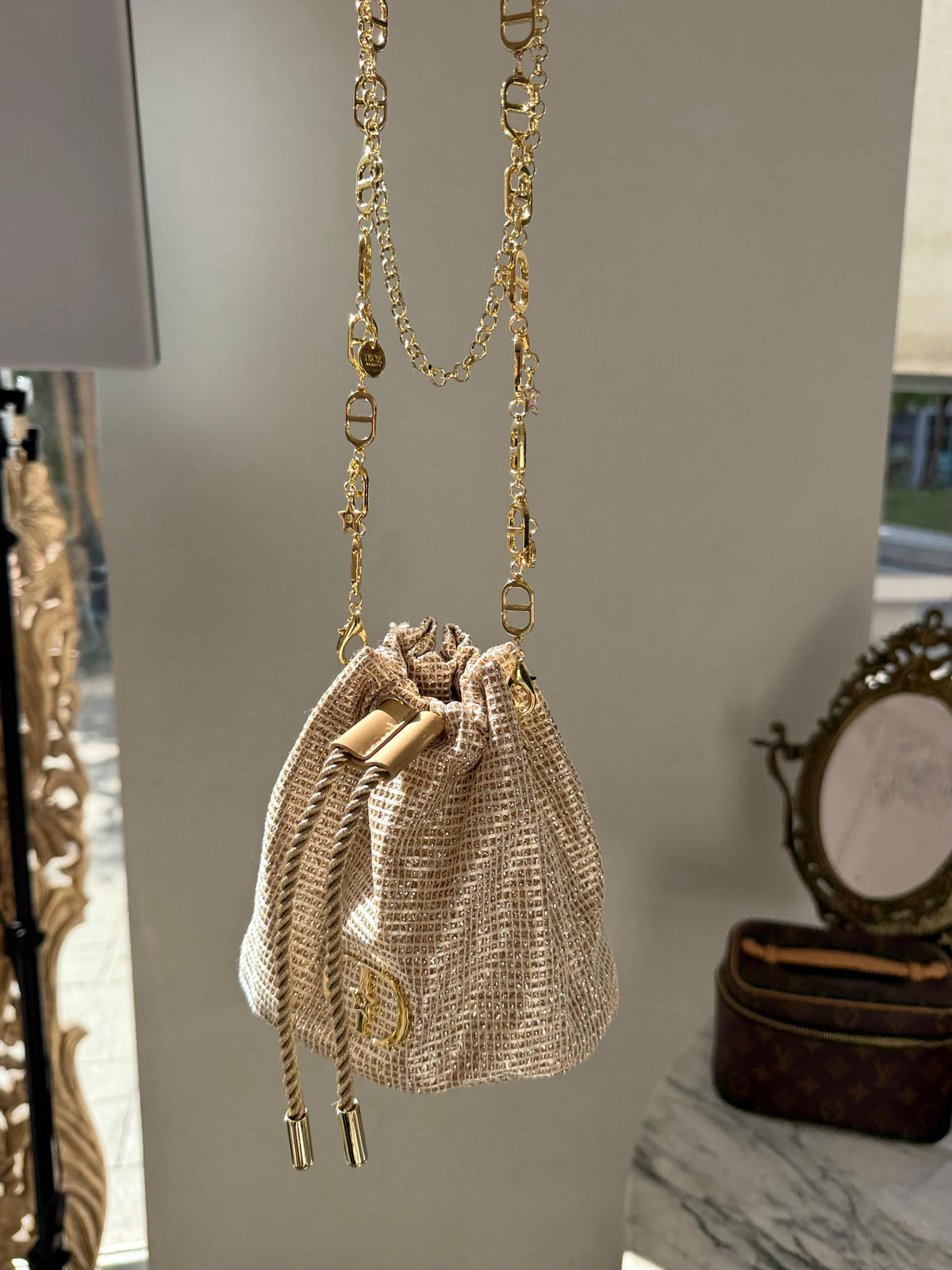 DIOR Golden Chain Beauty Pouch Gift