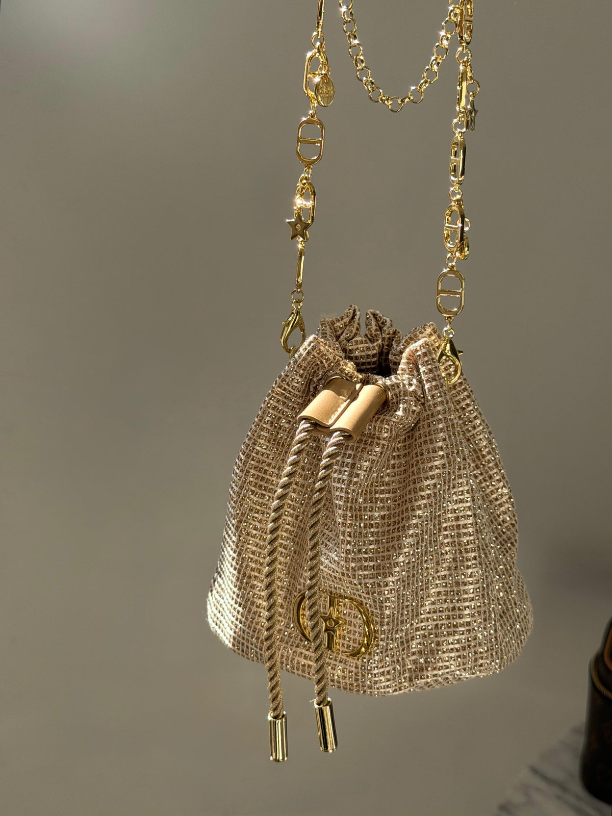 DIOR Golden Chain Beauty Pouch Gift