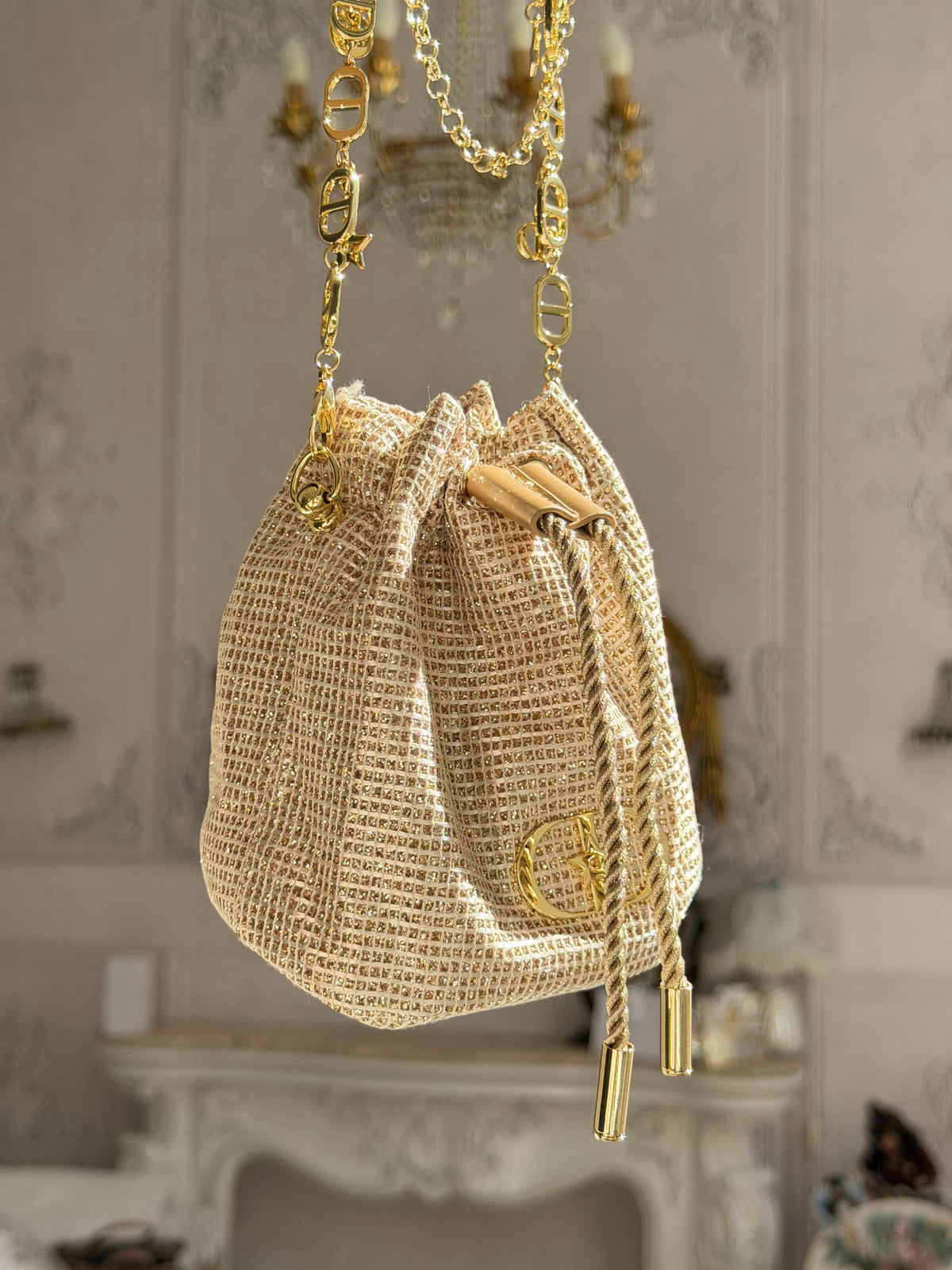 DIOR Golden Chain Beauty Pouch Gift