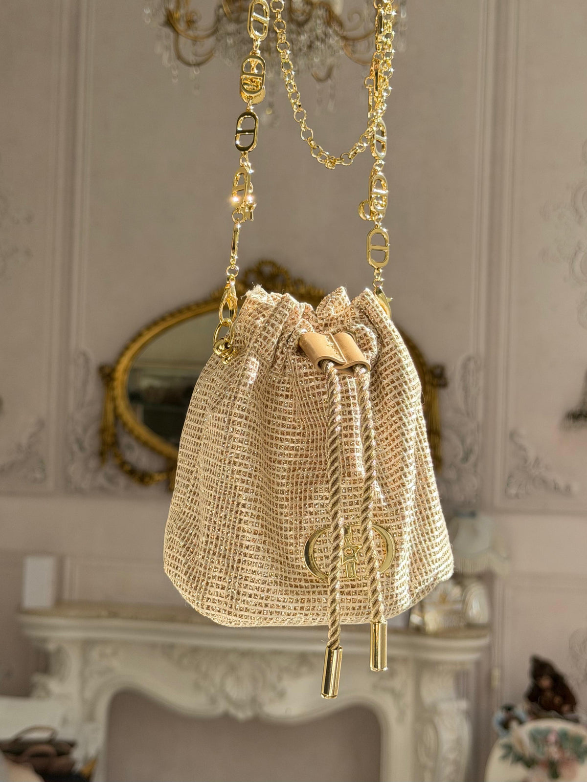 DIOR Golden Chain Beauty Pouch Gift