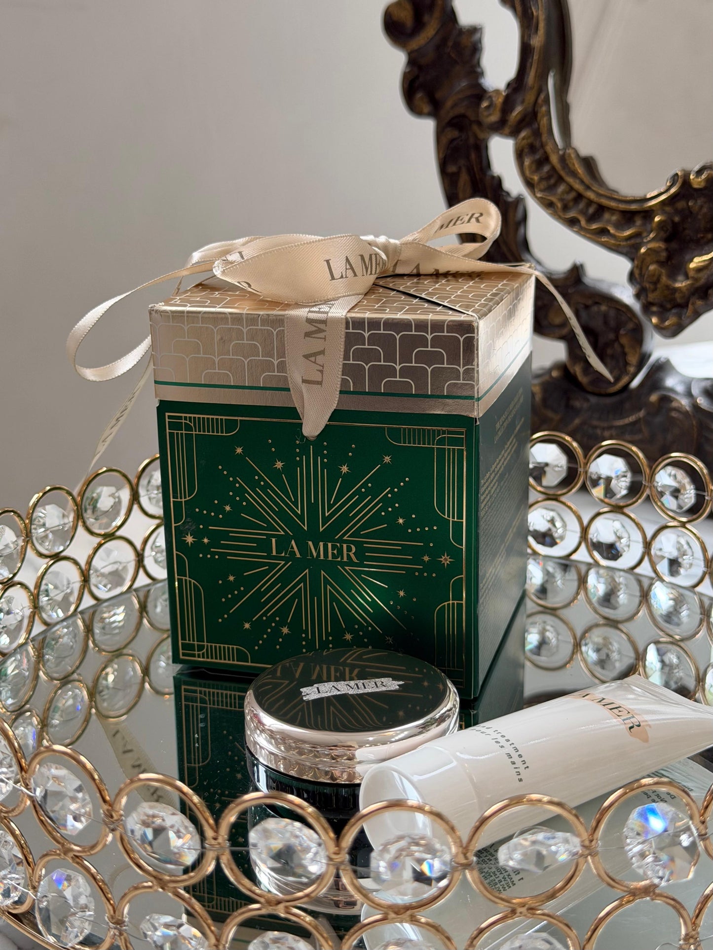LA MER The Minis De La Mer Collection Gift Set - Hydration Duo For Lips and Hands
