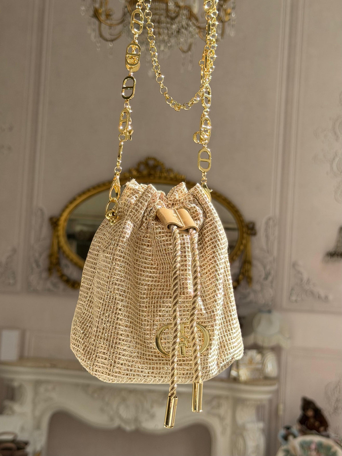 DIOR Golden Chain Beauty Pouch Gift