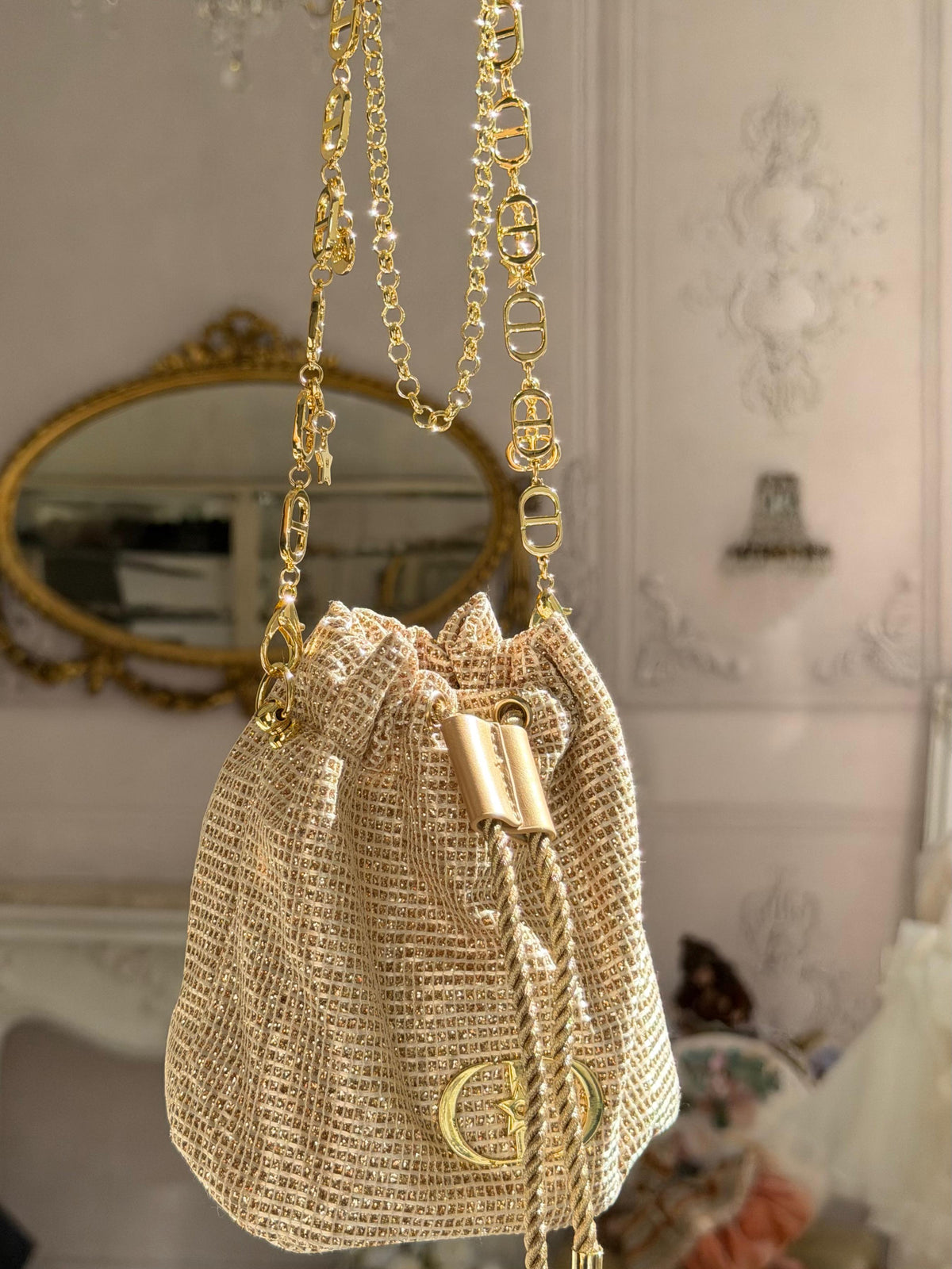 DIOR Golden Chain Beauty Pouch Gift