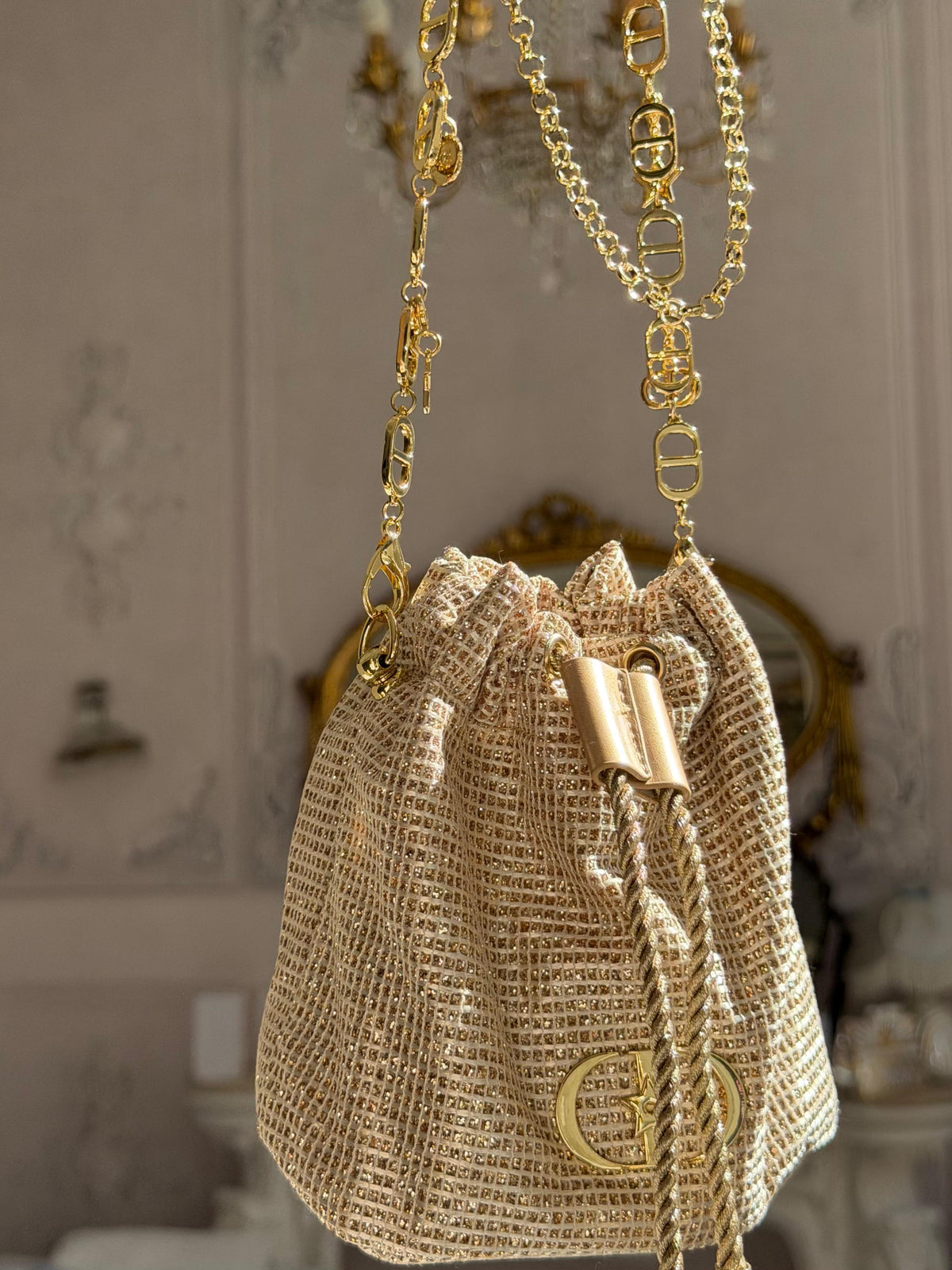 DIOR Golden Chain Beauty Pouch Gift