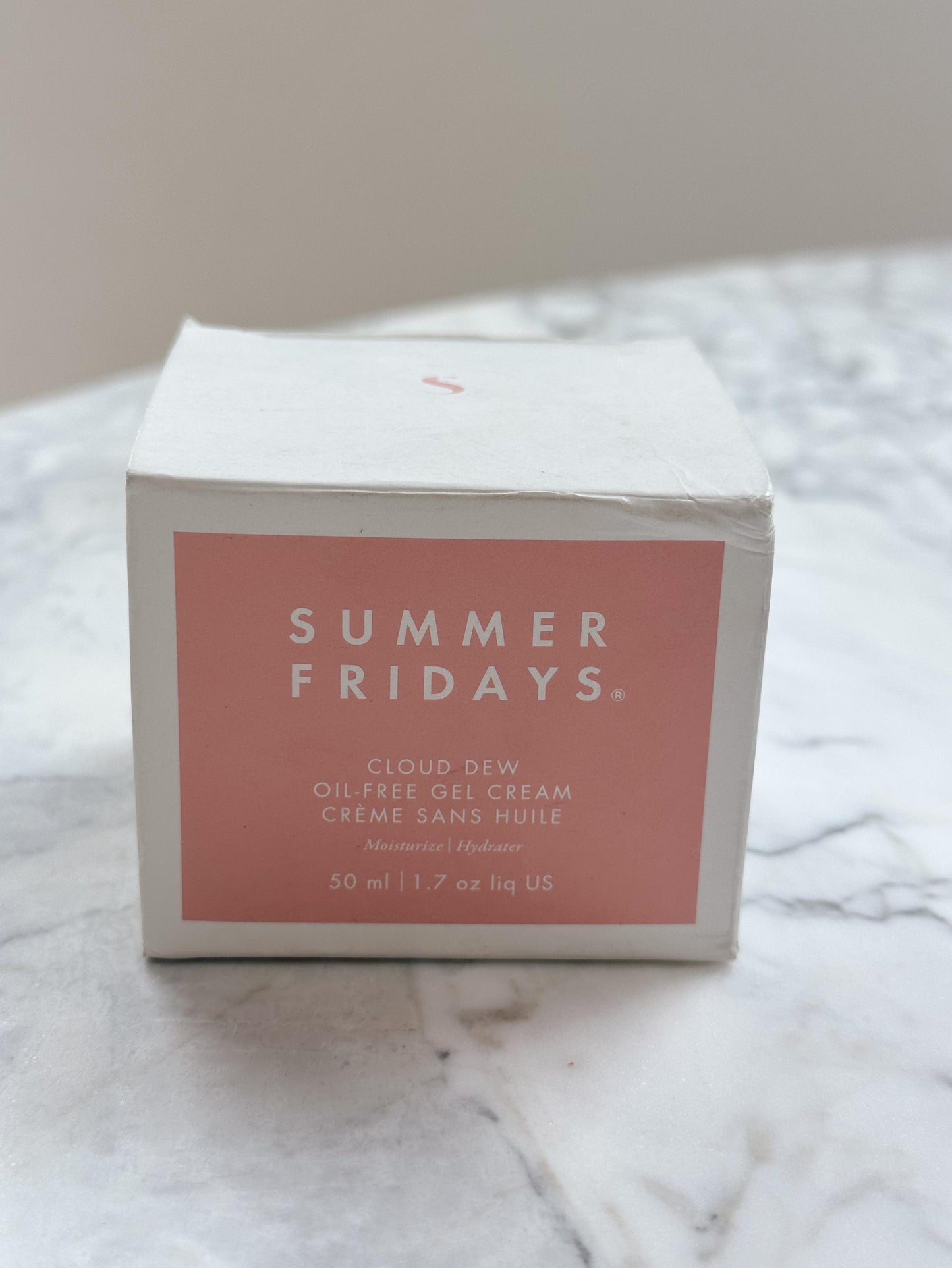 SUMMER FRIDAYS
Cloud Dew Gel Cream Moisturizer