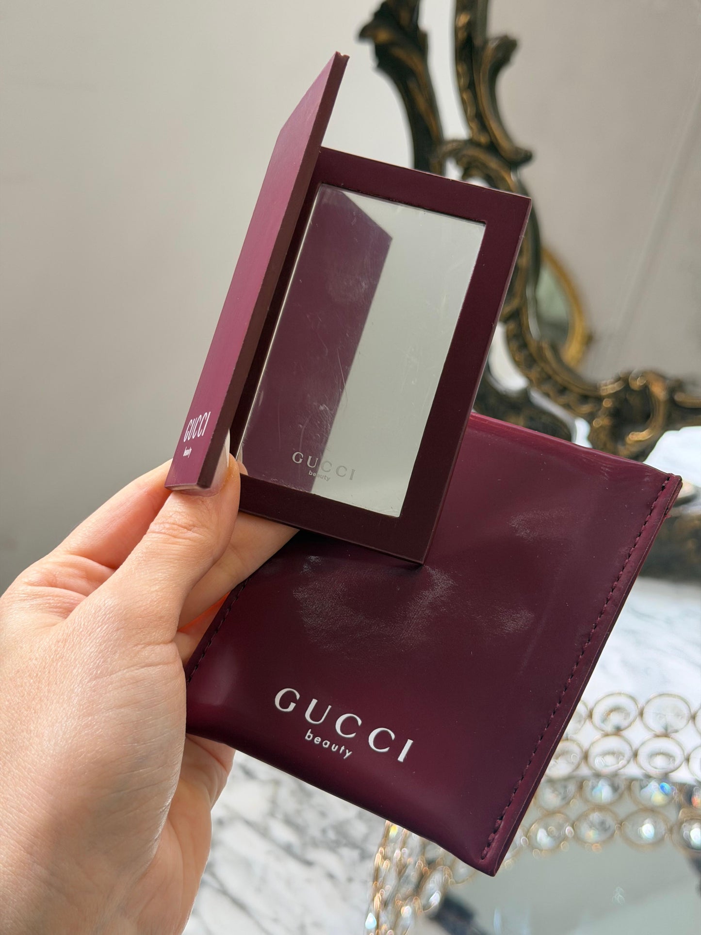 GUCCI Beauty Mirror Gift Pouch