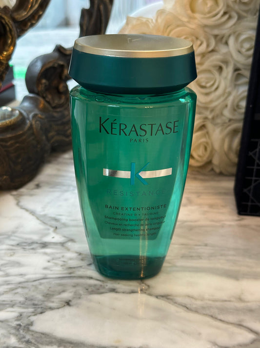 KÉRASTASE Resistance Bain Extentioniste
Elasticity-Enhancing Shampoo