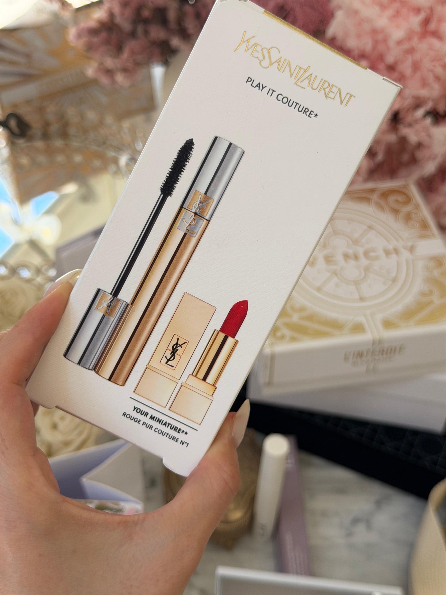 YSL Gift Set Mascara Volume Effet Faux Cils + Mini Rouge Pur Couture N^1
