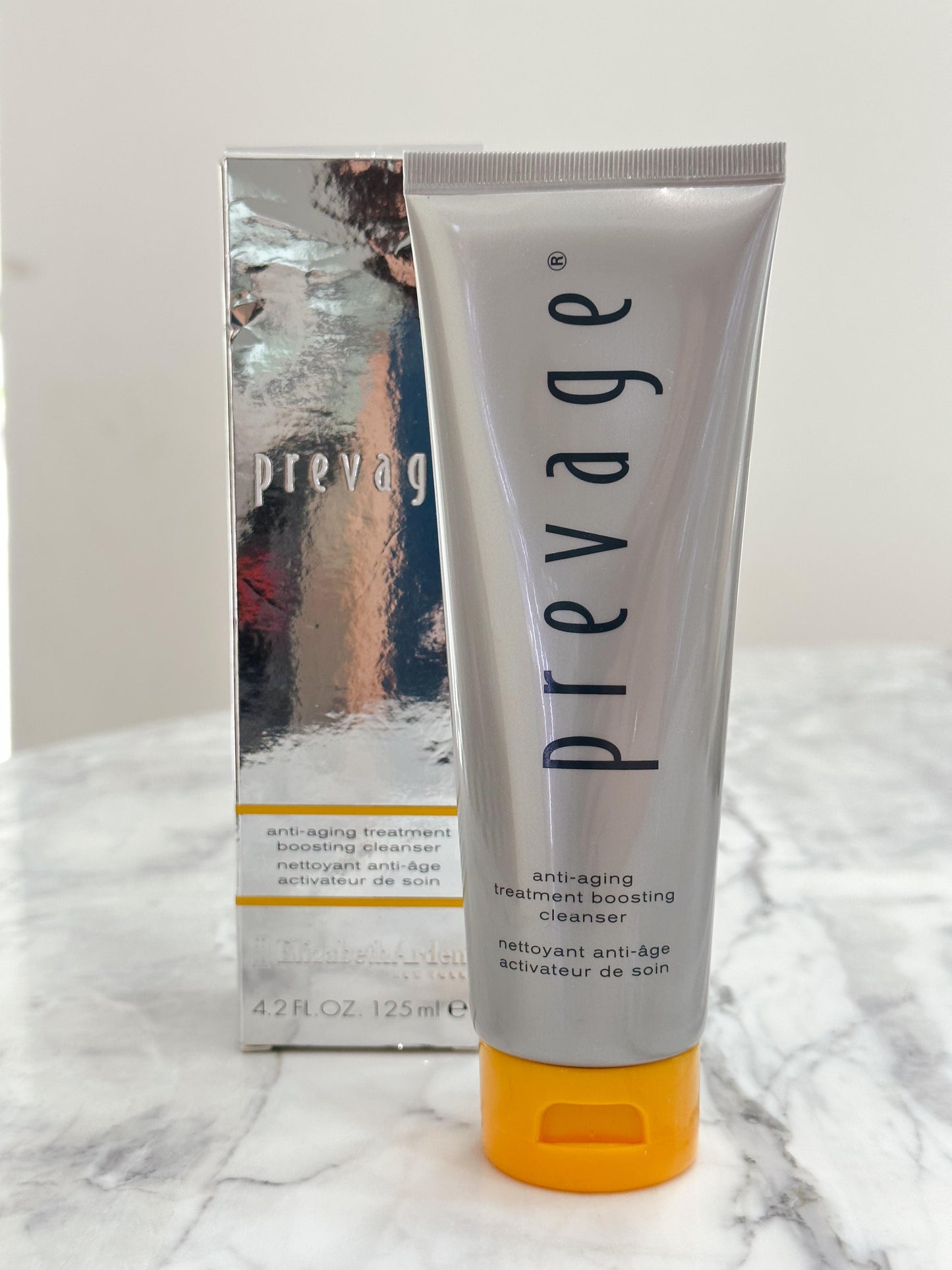 ELIZABETH ARDEN Prevage Treatment Boosting Cleanser