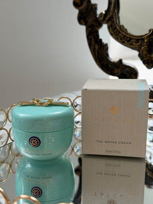 TATCHA The Water Cream
Lightweight Pore-Refining Moisturizer