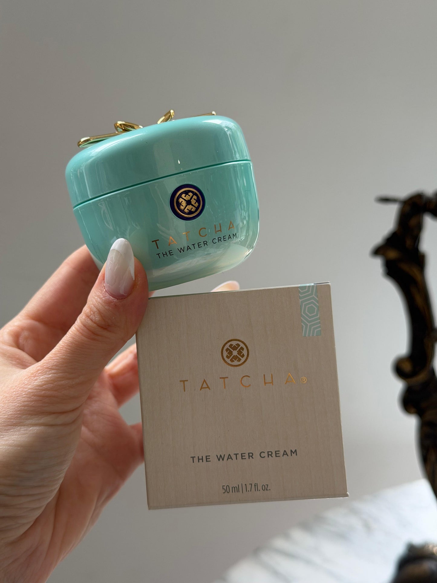 TATCHA The Water Cream
Lightweight Pore-Refining Moisturizer