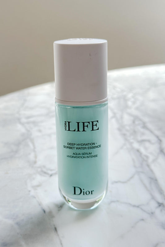 DIOR Hydra Life
Deep hydration - Sorbet Water Essence