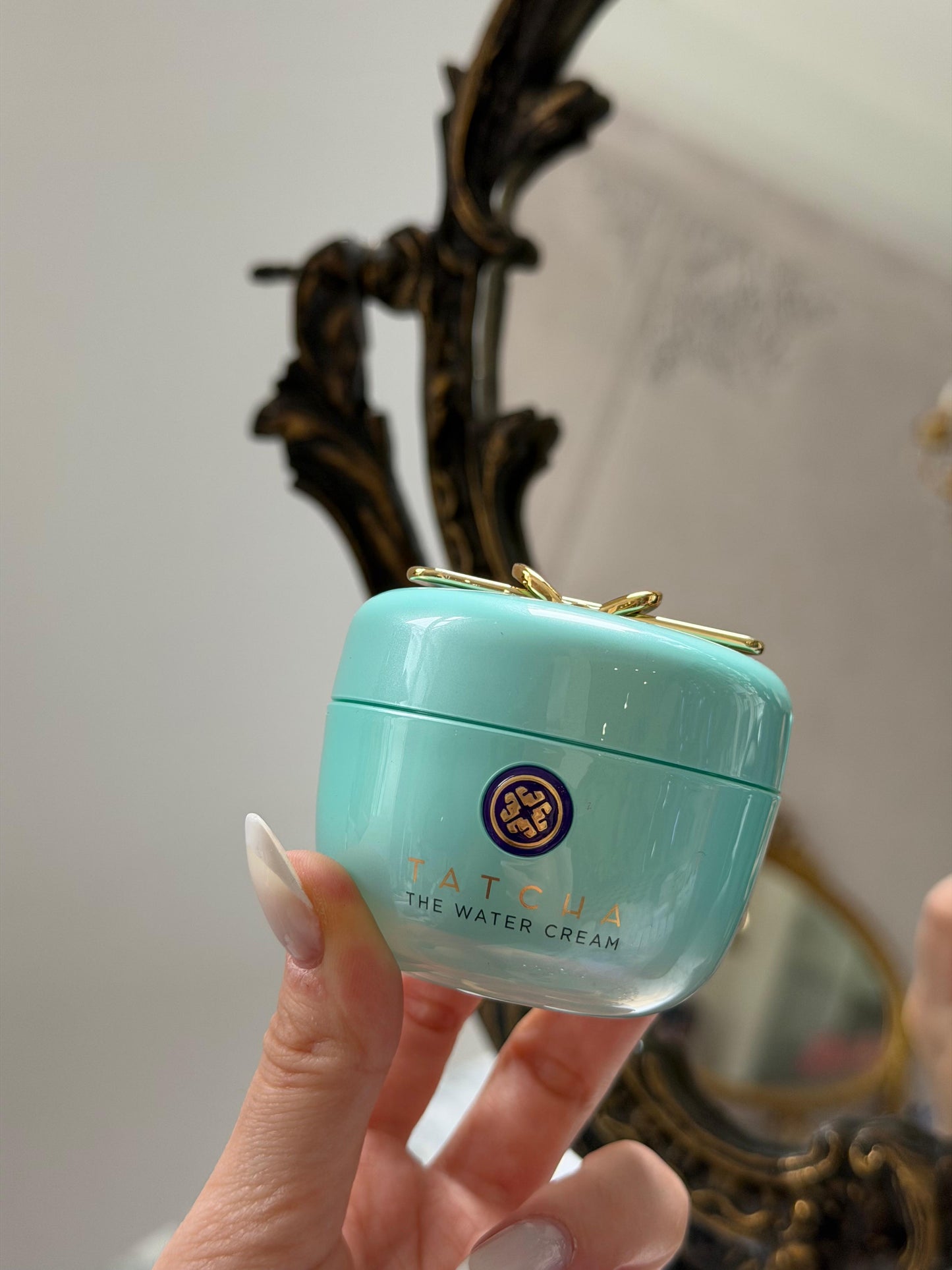 TATCHA The Water Cream
Lightweight Pore-Refining Moisturizer