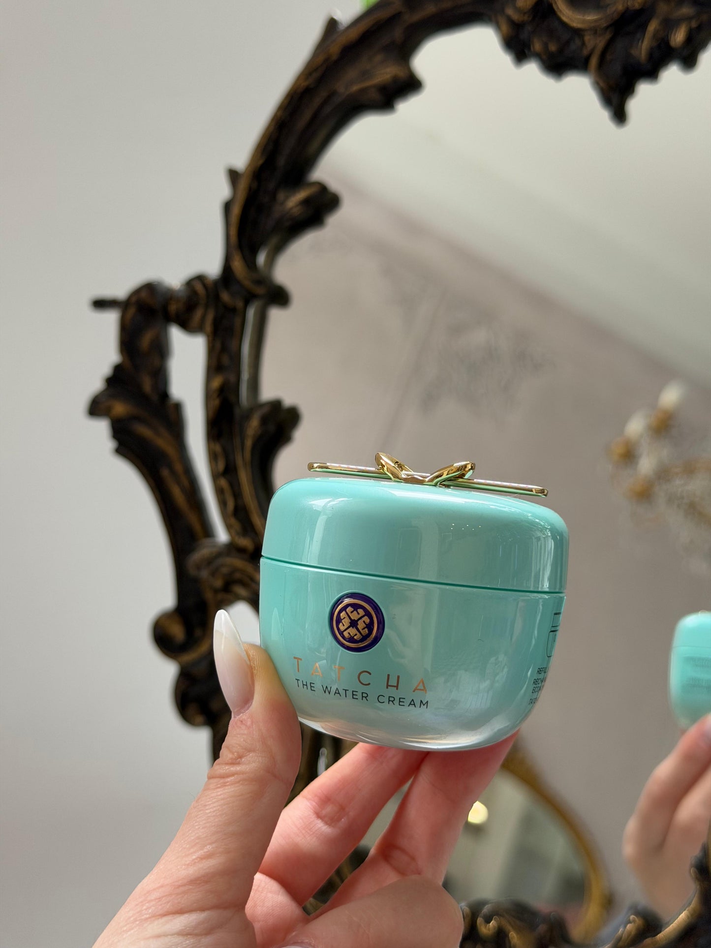 TATCHA The Water Cream
Lightweight Pore-Refining Moisturizer