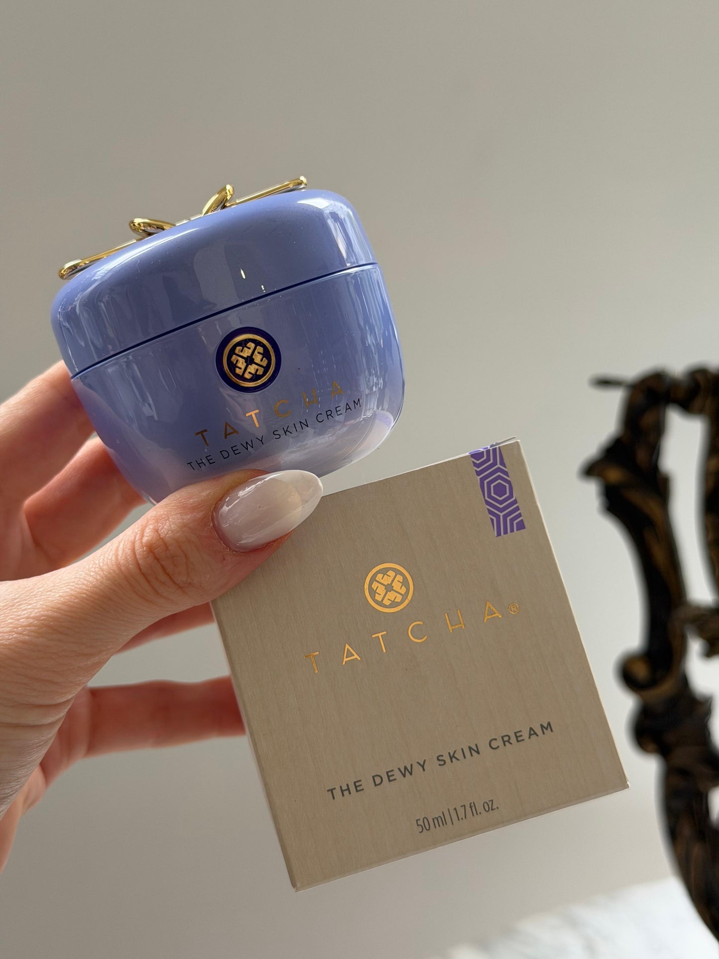 TATCHA The Dewy SkinCream
Rich Line-Plumping Moisturizer