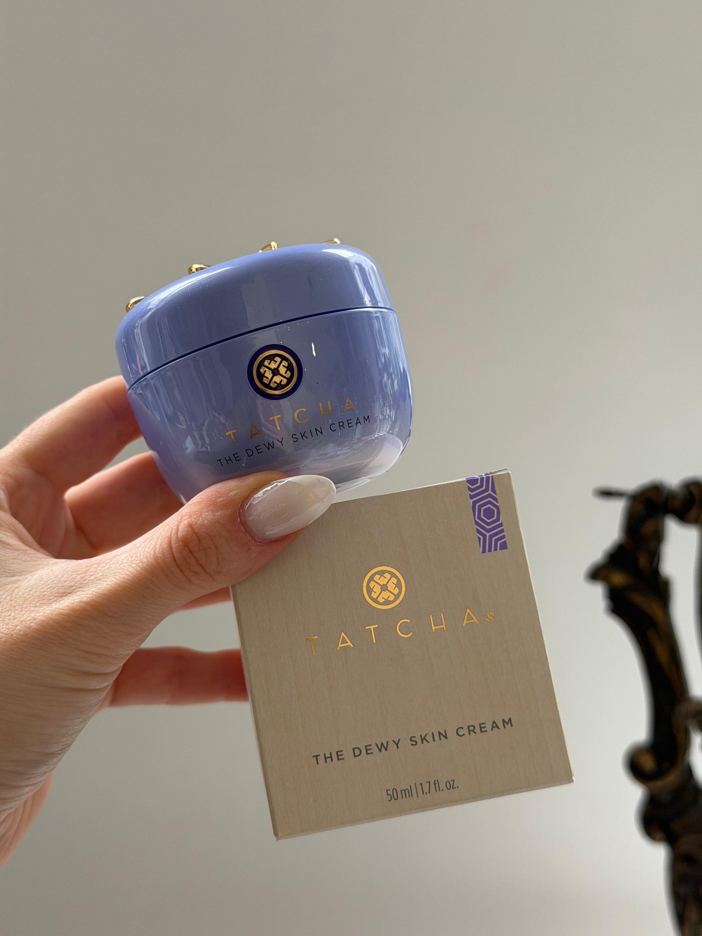 TATCHA The Dewy SkinCream
Rich Line-Plumping Moisturizer