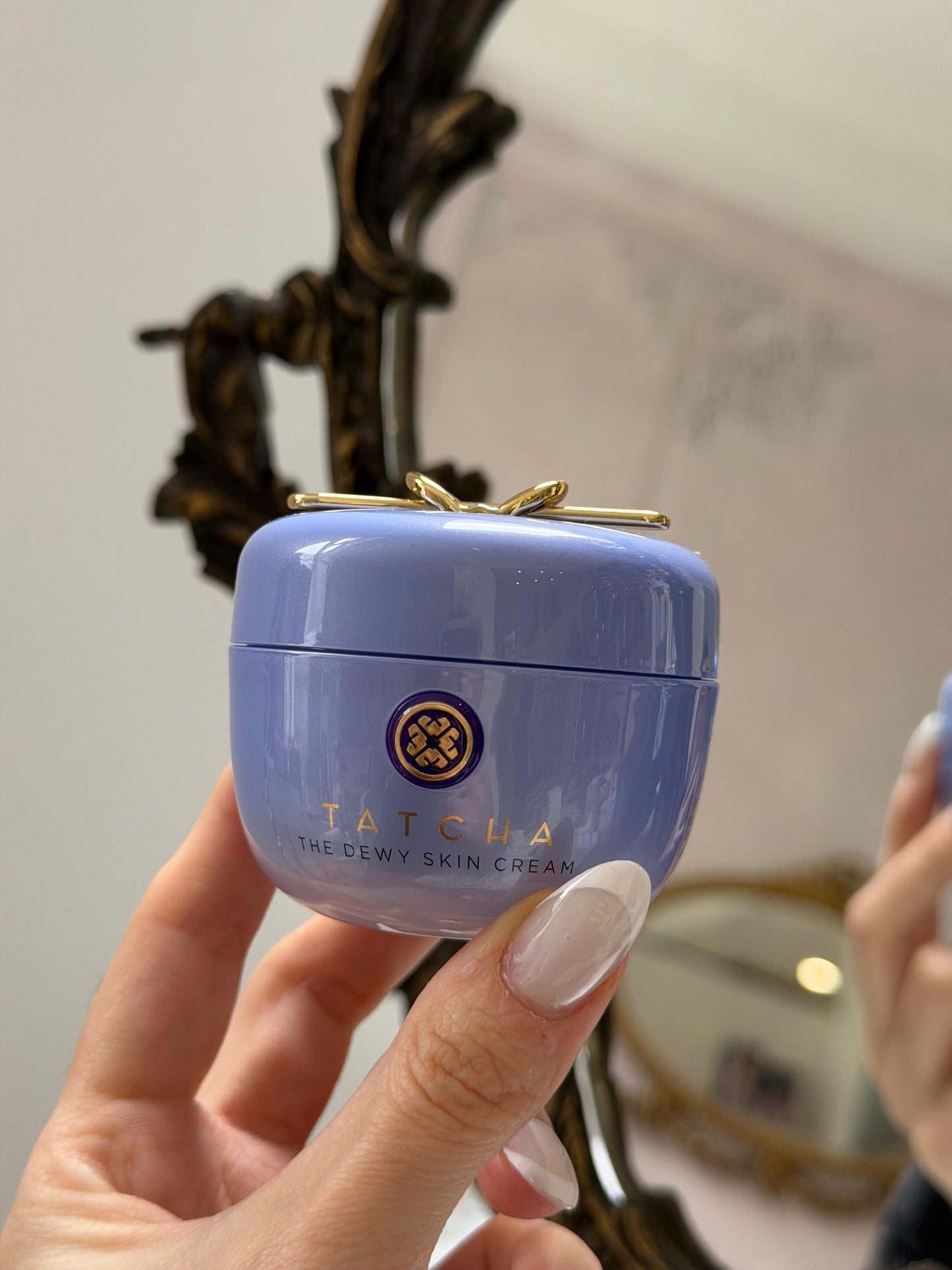 TATCHA The Dewy SkinCream
Rich Line-Plumping Moisturizer
