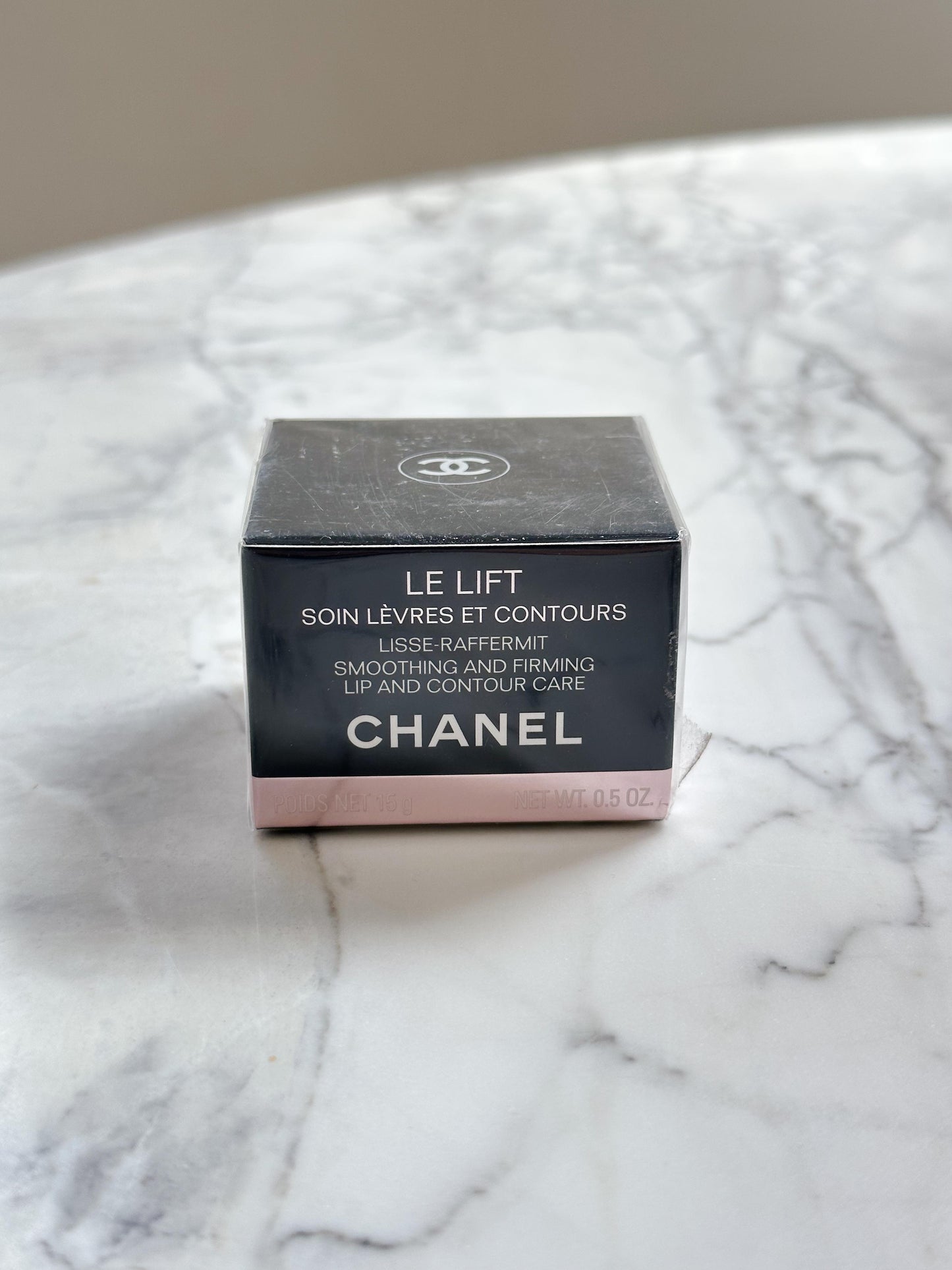 CHANEL Le Lift Lip And Contour Care Smooths - Firms - Plumps