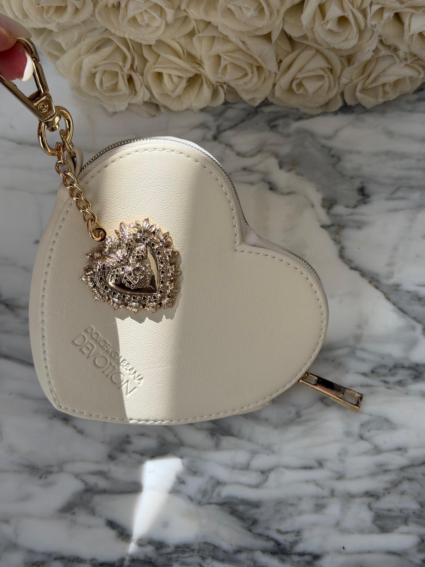 DOLCE&GABBANA
Luxury Heart Pouch