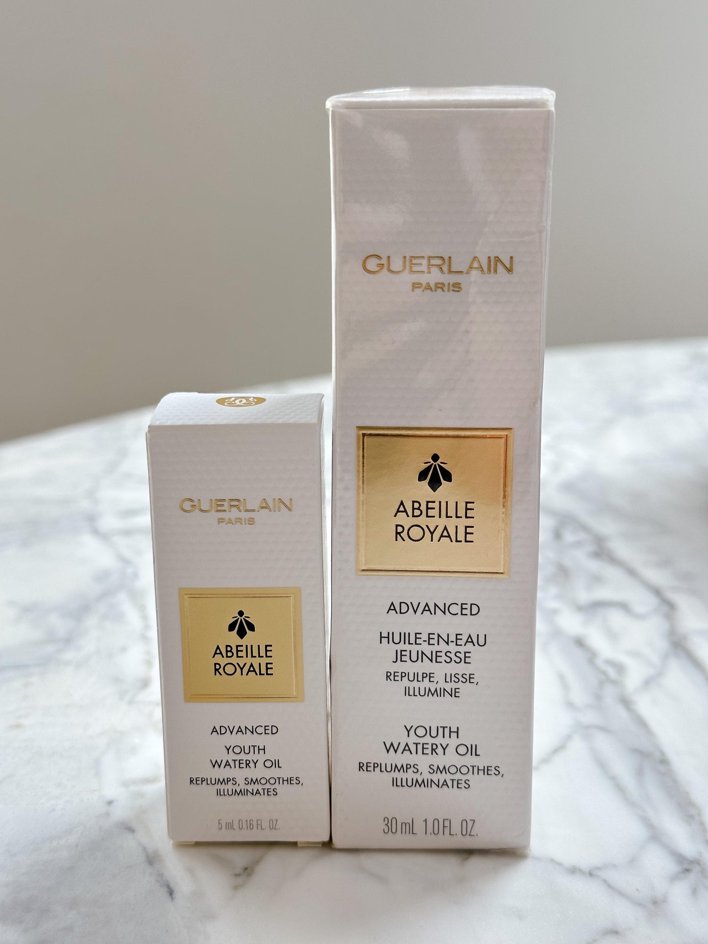 GUERLAIN Abeille Royale
Advanced Youth Watery Oil
Replumps, Smoothes, Illuminates all Skin Types