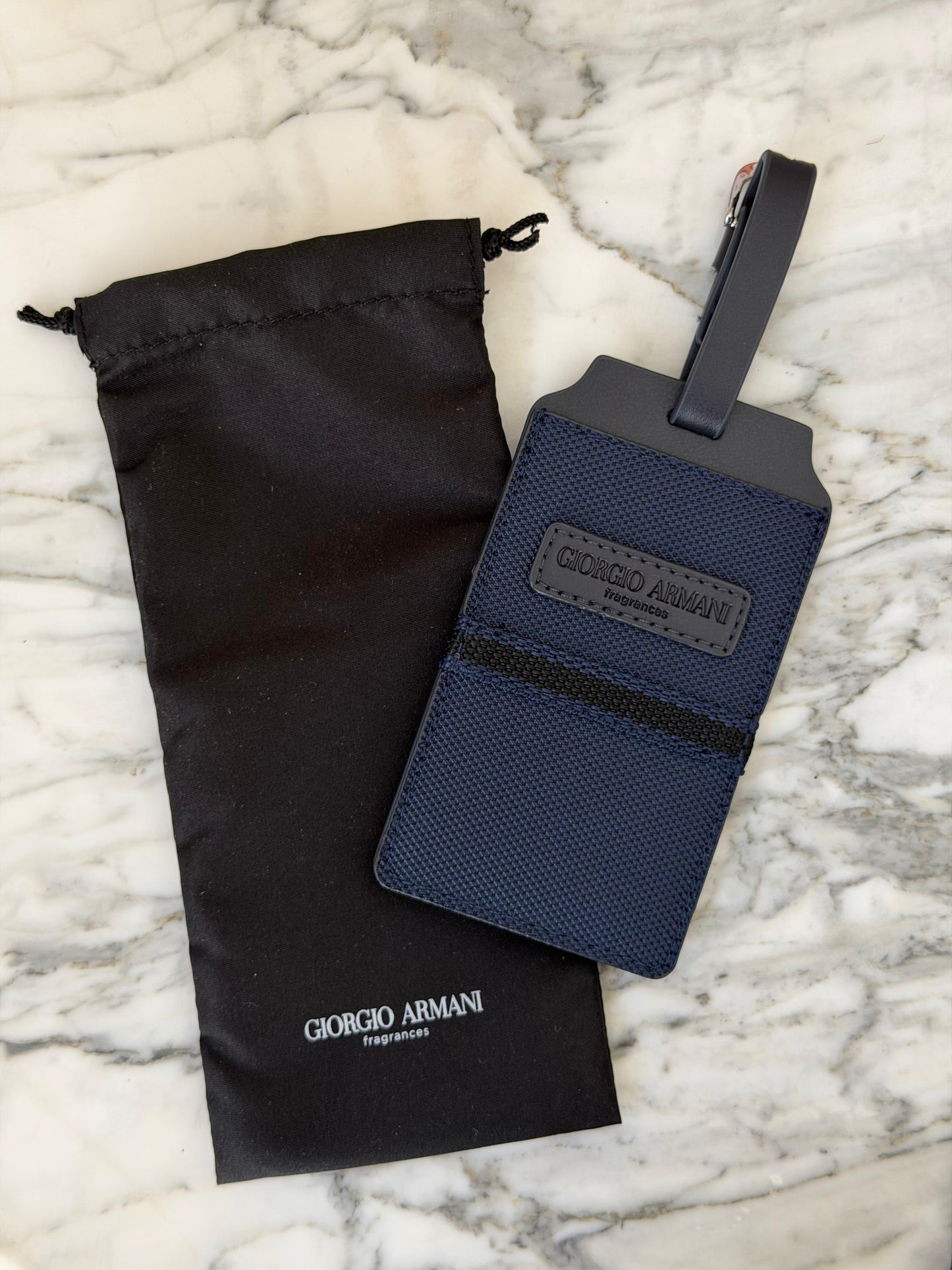 ARMANI
Card Holder - Wallet