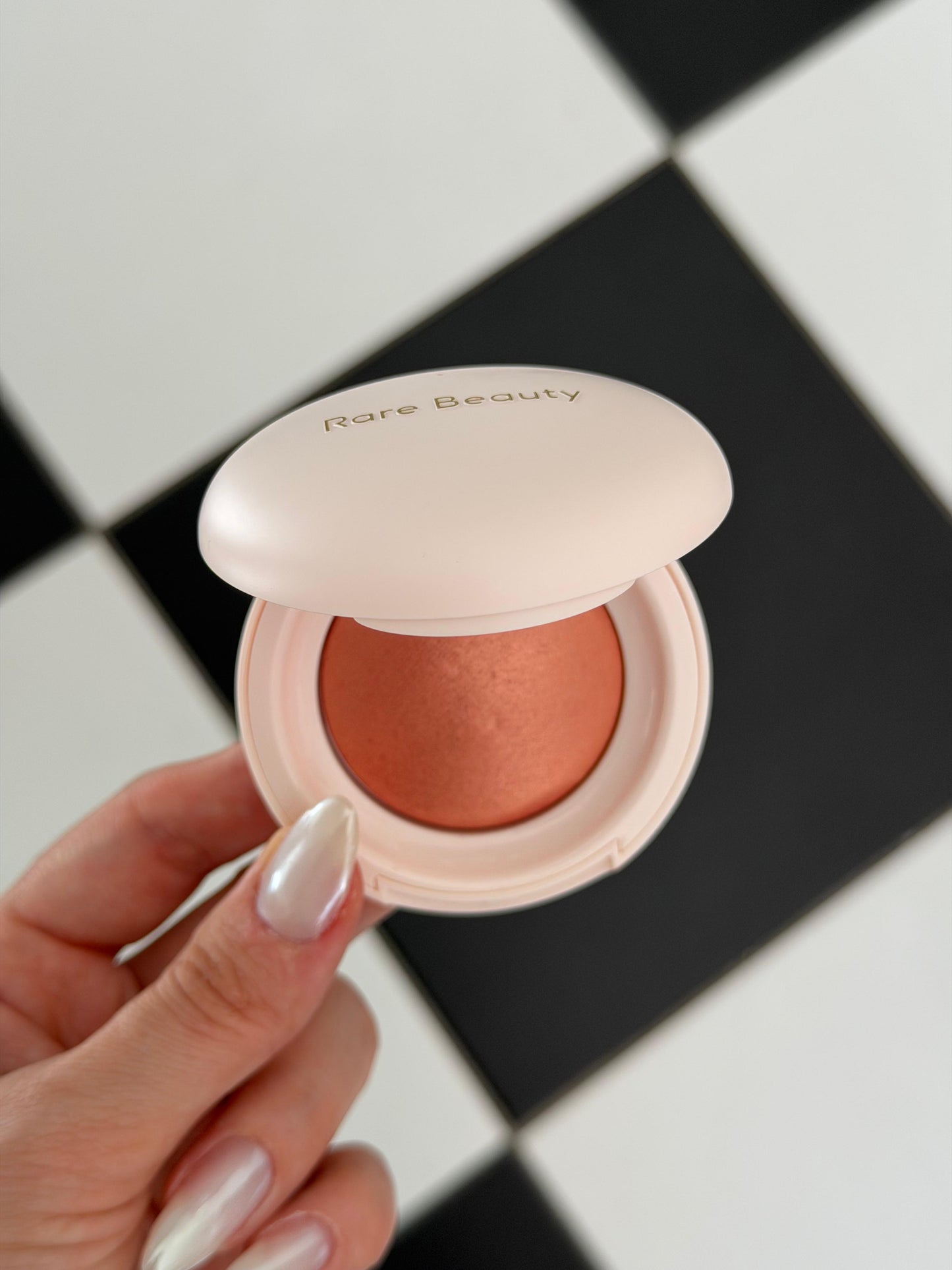RARE BEAUTY Soft Pinch Luminous Powder Blush - Joy