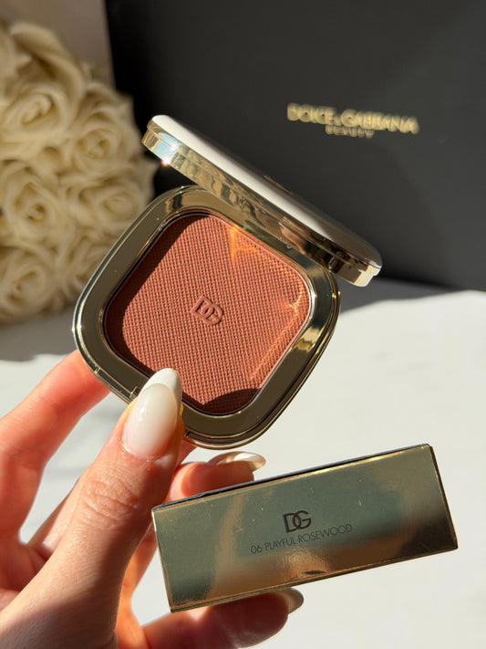 DOLCE & GABBANA
Cheek&Eyes Match - Lasting Blush & Eyshadow Powder (06)