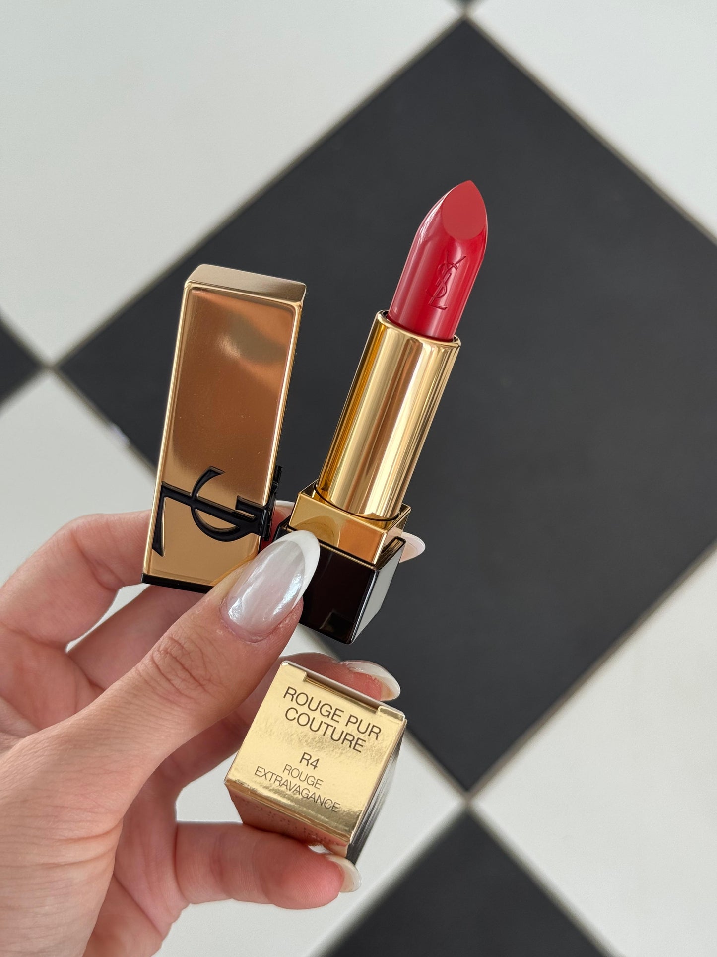 YSL Rouge Pur Couture Satin Colour Lipstick (R4)
Long-Lasting Comfort Smoothing Lip Care