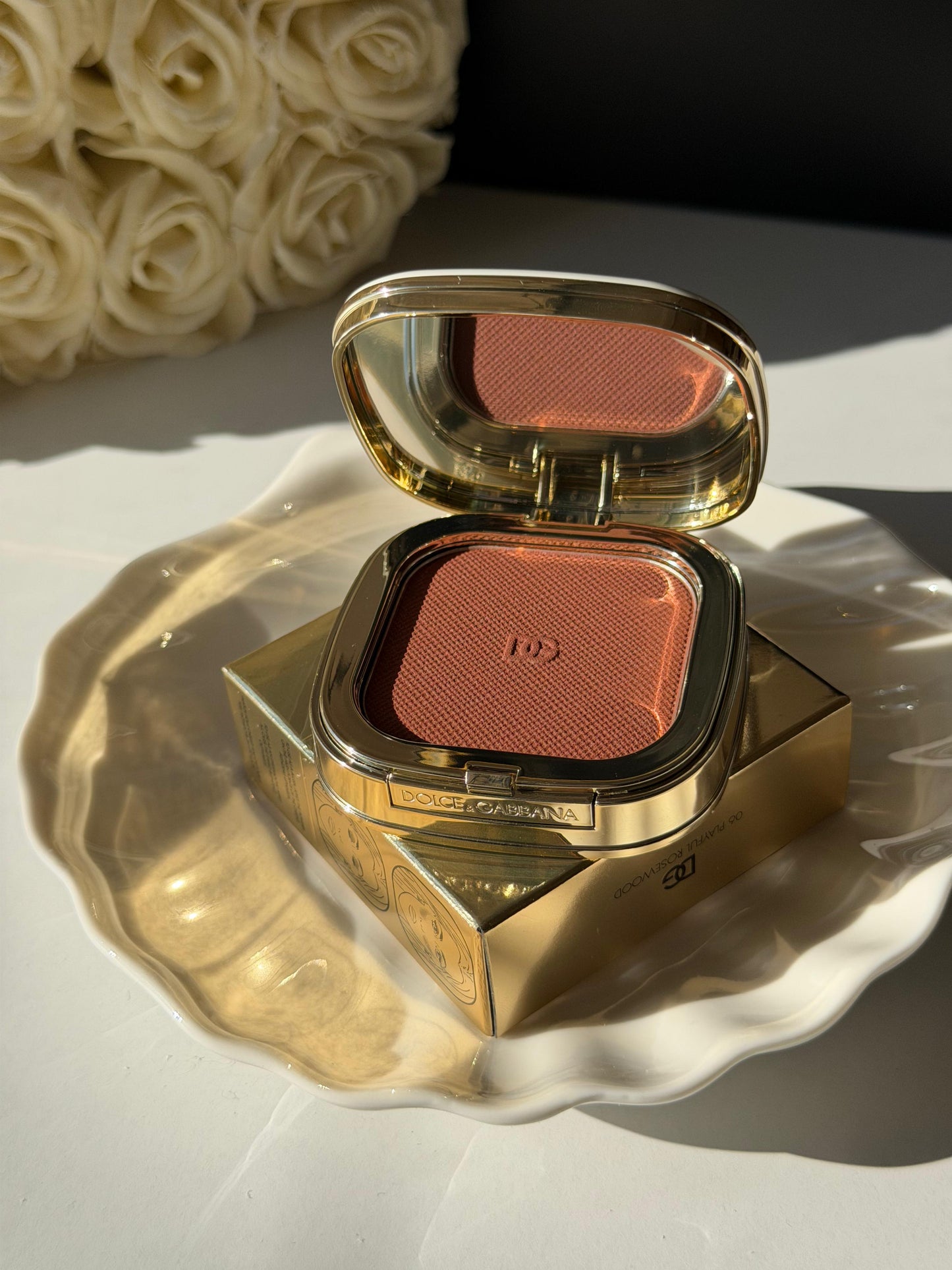 DOLCE & GABBANA
Cheek&Eyes Match - Lasting Blush & Eyshadow Powder (06)