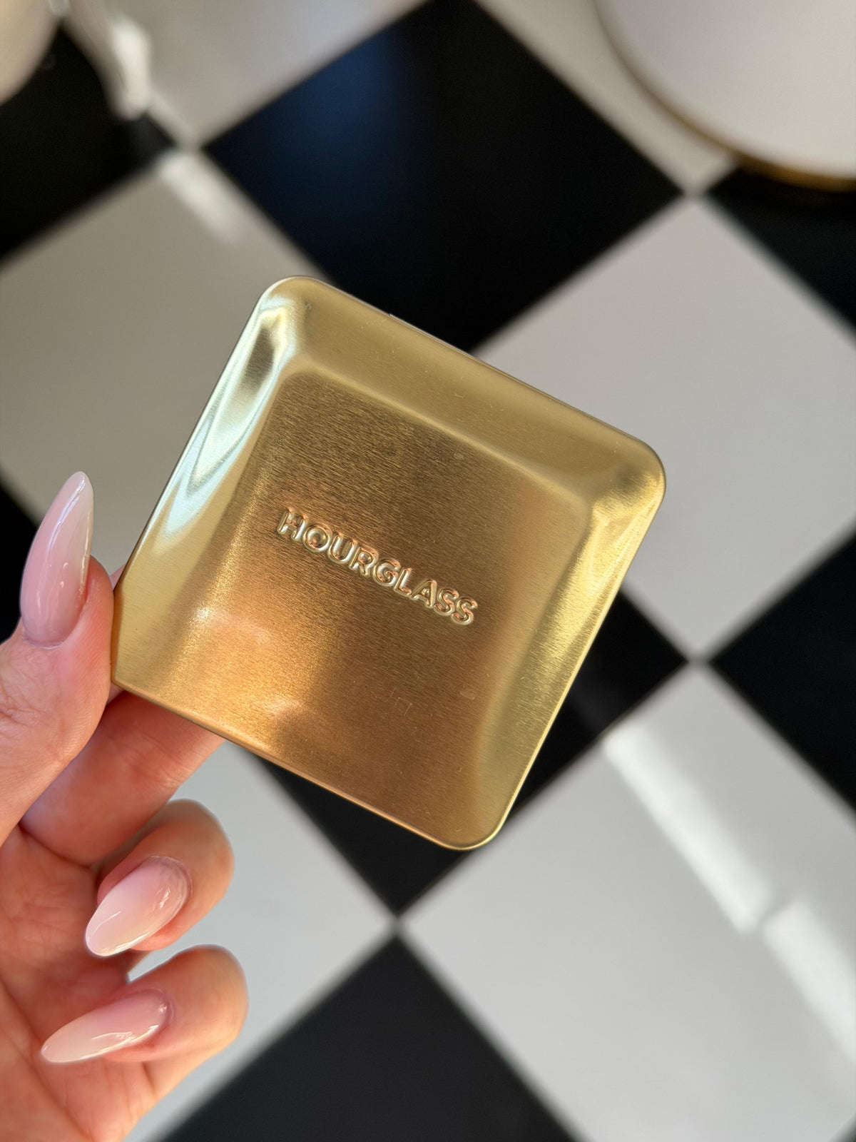 HOURGLASS Curator Eyeshadow Palette - Realist
