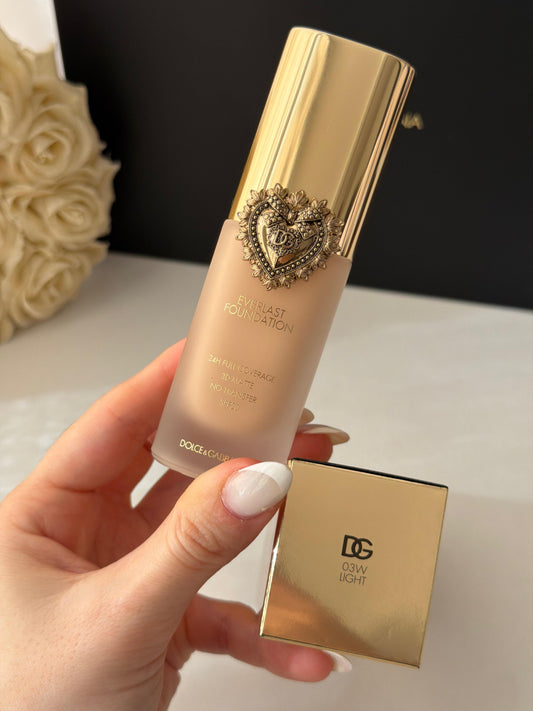 DOLCE&GABBANA Everlast Foundation (03W)
24H Full Coverage, 3D Matte, No Transfer SPF20