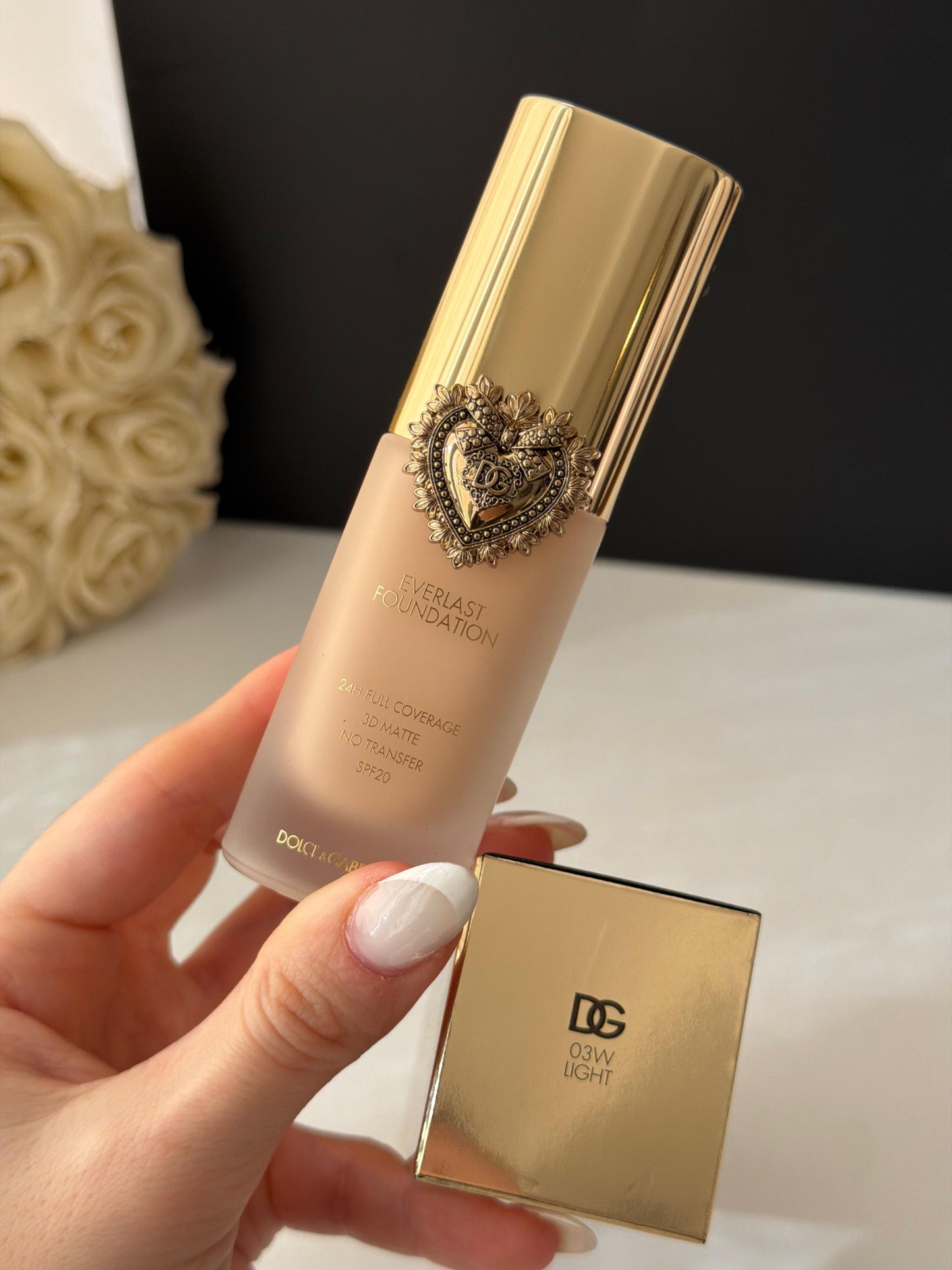 DOLCE&GABBANA Everlast Foundation (03W)
24H Full Coverage, 3D Matte, No Transfer SPF20