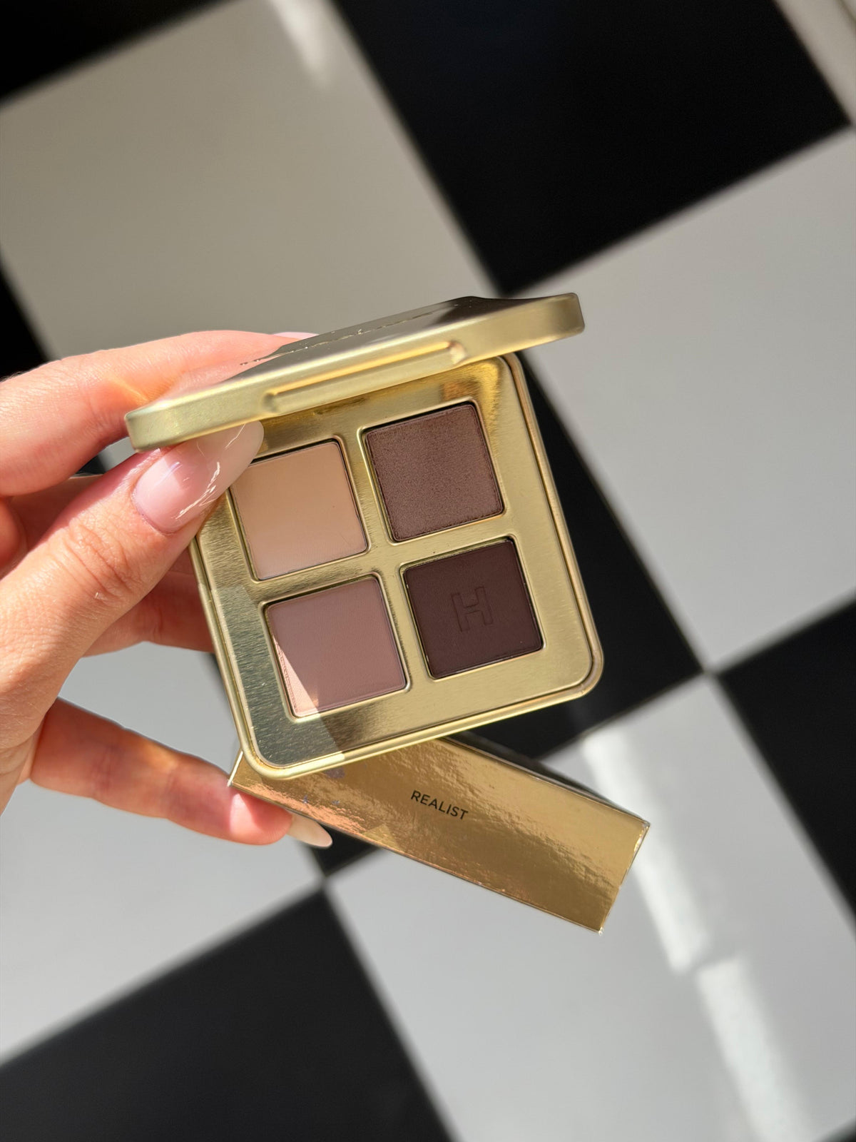 HOURGLASS Curator Eyeshadow Palette - Realist