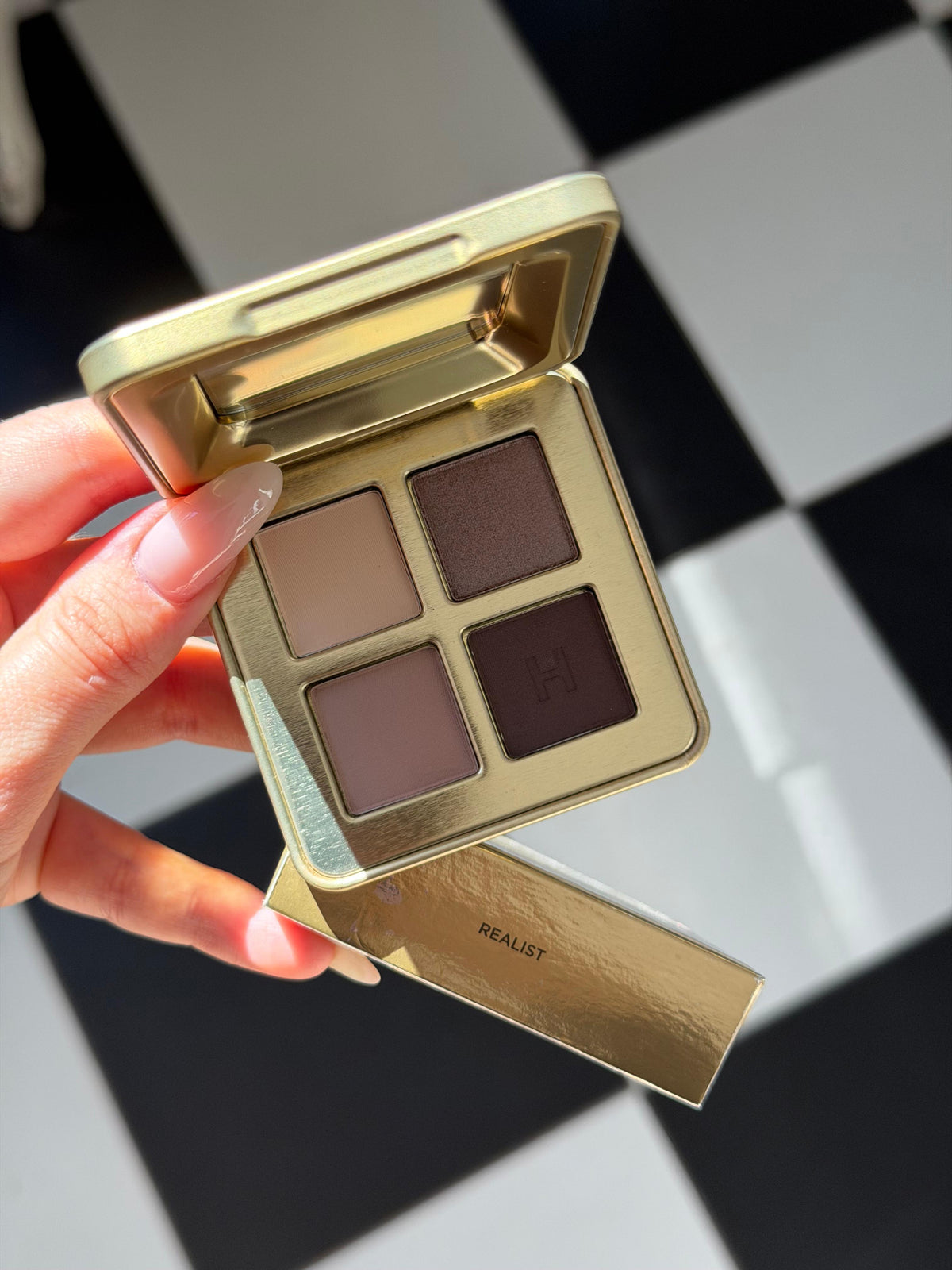 HOURGLASS Curator Eyeshadow Palette - Realist