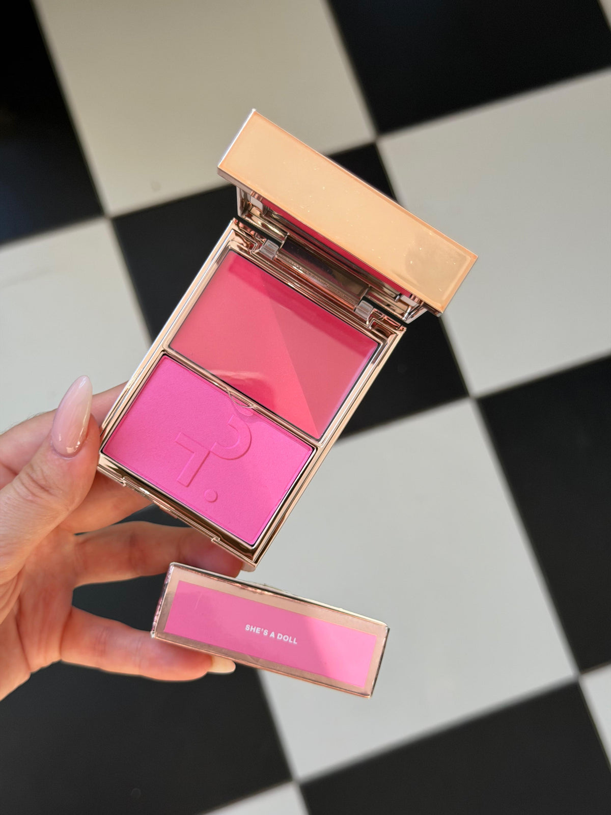PATRICK TA 
Double Take Crème & Powder Blush Duo - She’s Giving