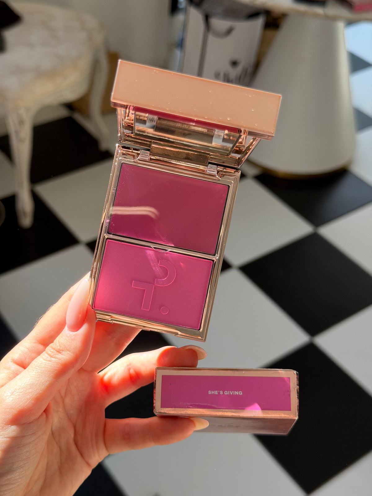 PATRICK TA 
Double Take Crème & Powder Blush Duo - She’s Giving