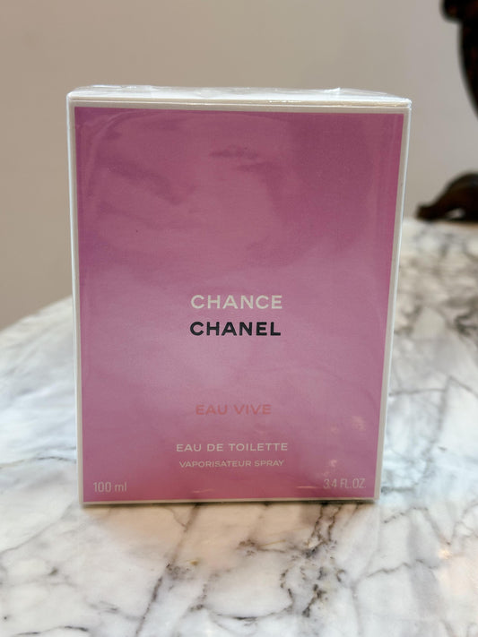 CHANEL Chance Eau Vive
Eau De Toilette 100ml