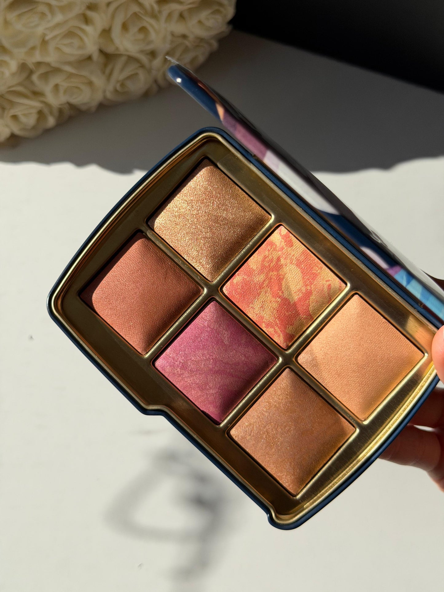 HOURGLASS Ambient Lighting Edit Unlocked Palette - Fox