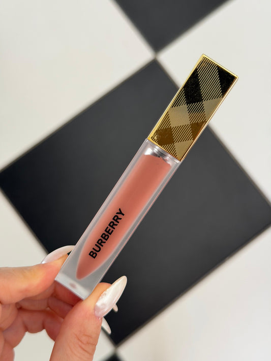 BURBERRY Liquid Lip Gloss Velvet - Bold & Matte Whipped Lip Cream (10)
