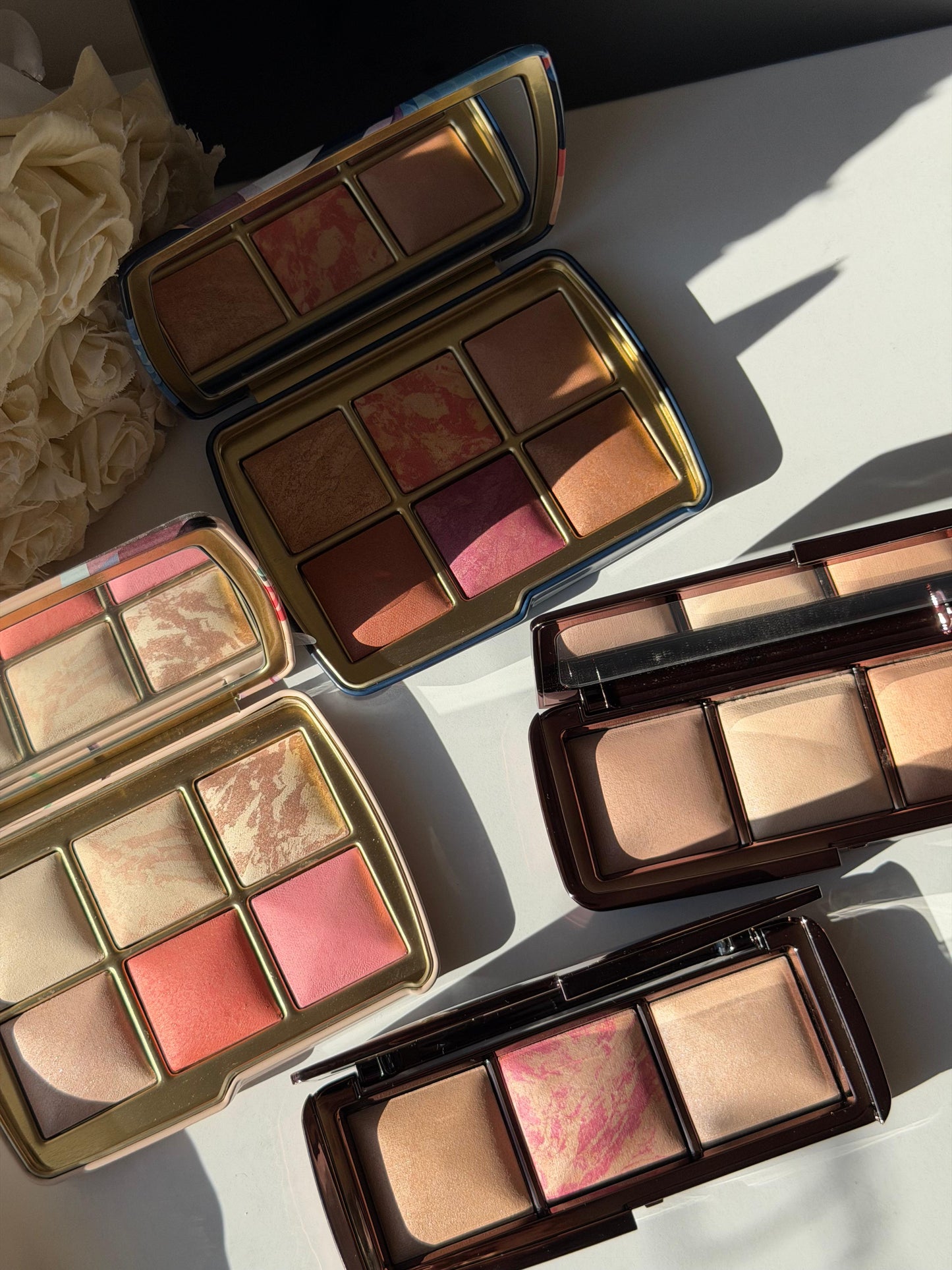 HOURGLASS Ambient Lighting Edit Unlocked Palette - Fox