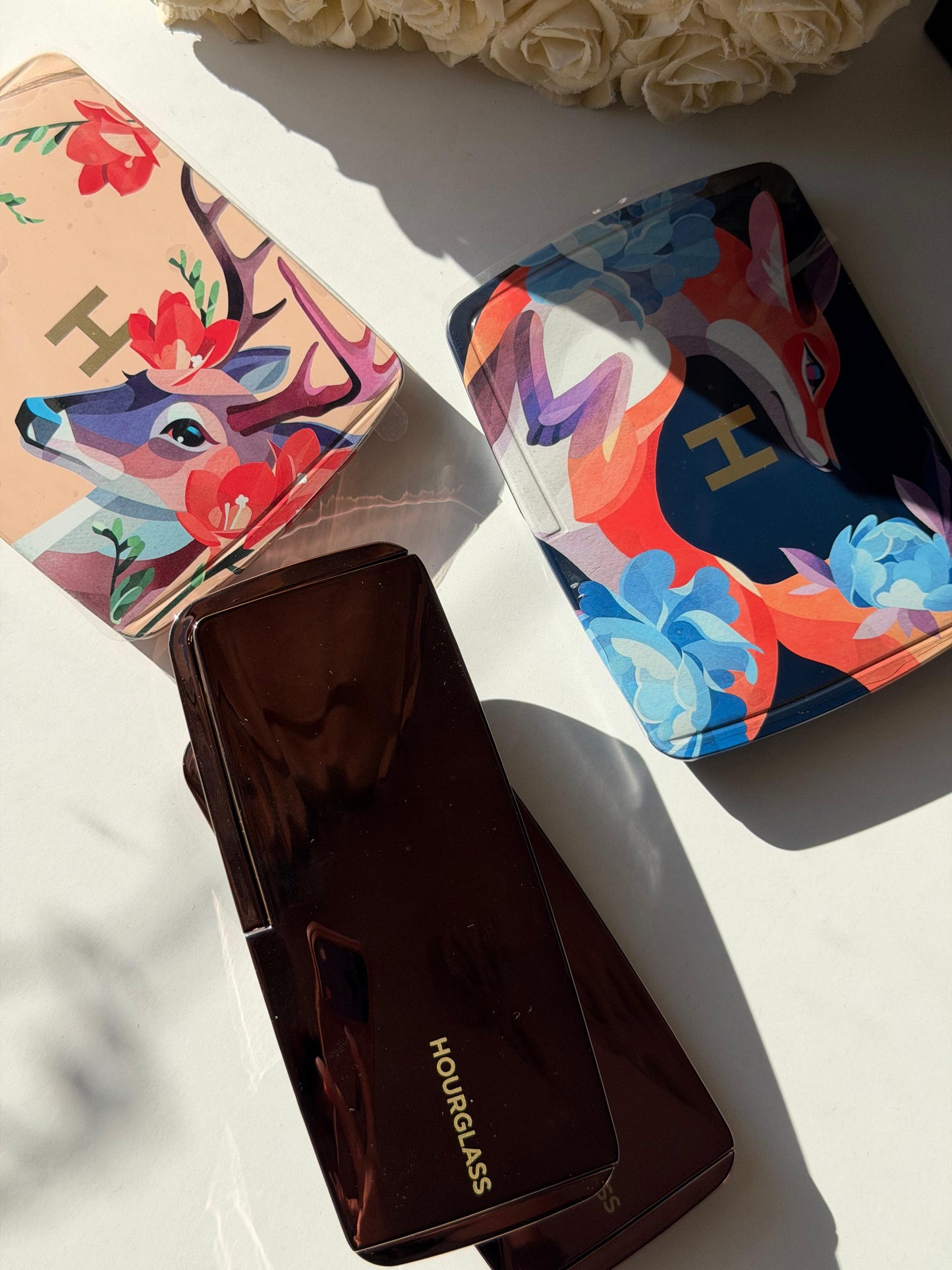 HOURGLASS Ambient Lighting Edit Unlocked Palette - Deer