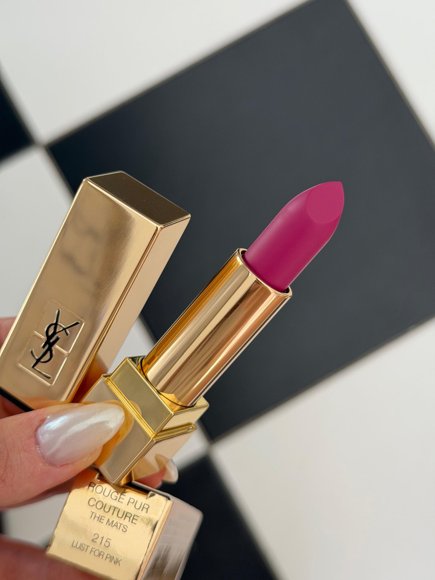 YSL Lipstick (215)
Rouge Pur Couture The Mats