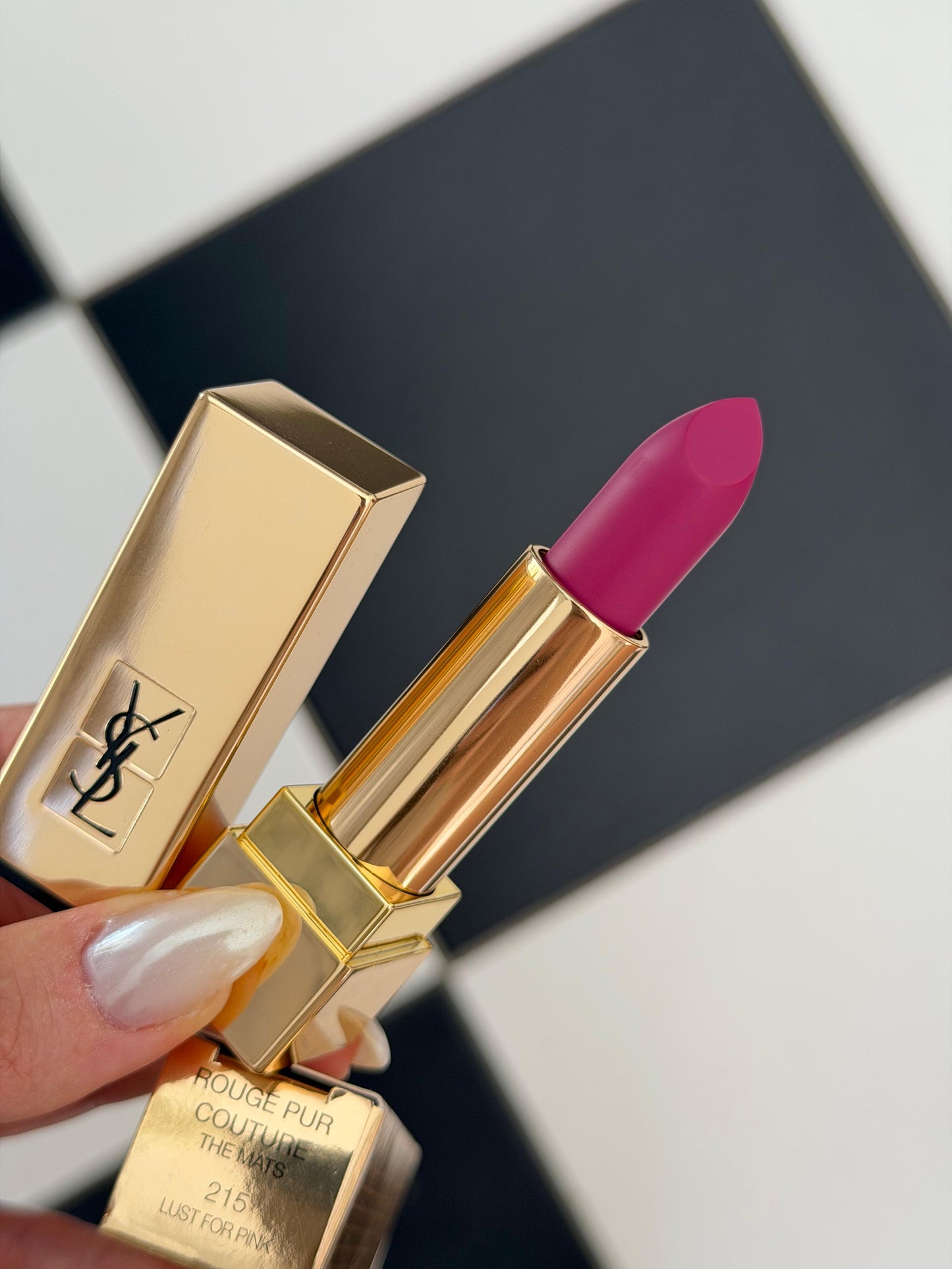 YSL Lipstick (215)
Rouge Pur Couture The Mats