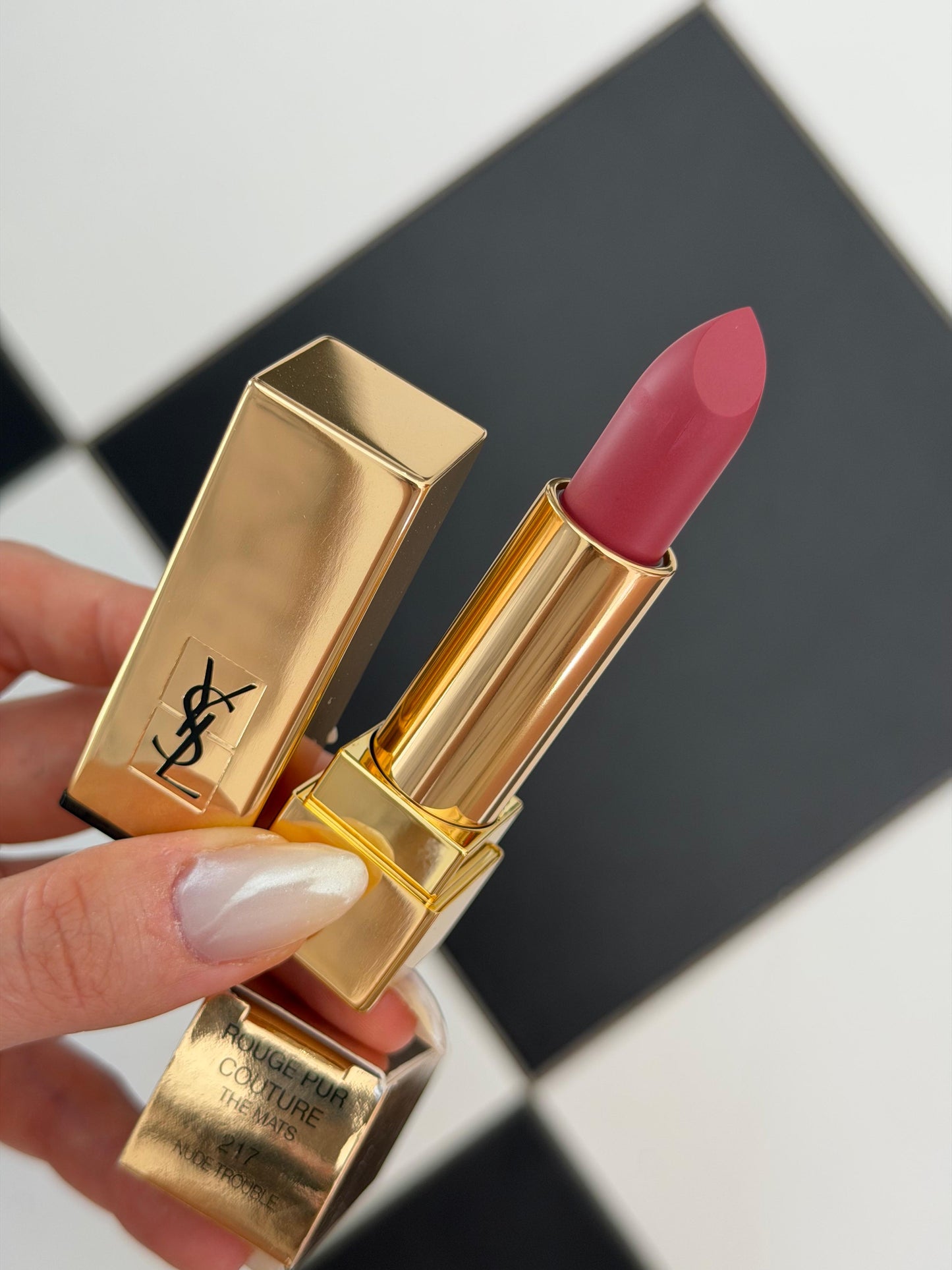 YSL Lipstick (217)
Rouge Pur Couture The Mats