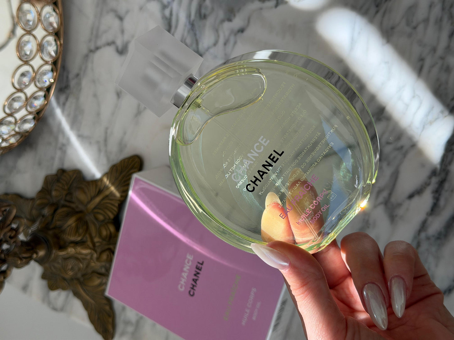 CHANEL Chance Eau Fraiche Body Oil