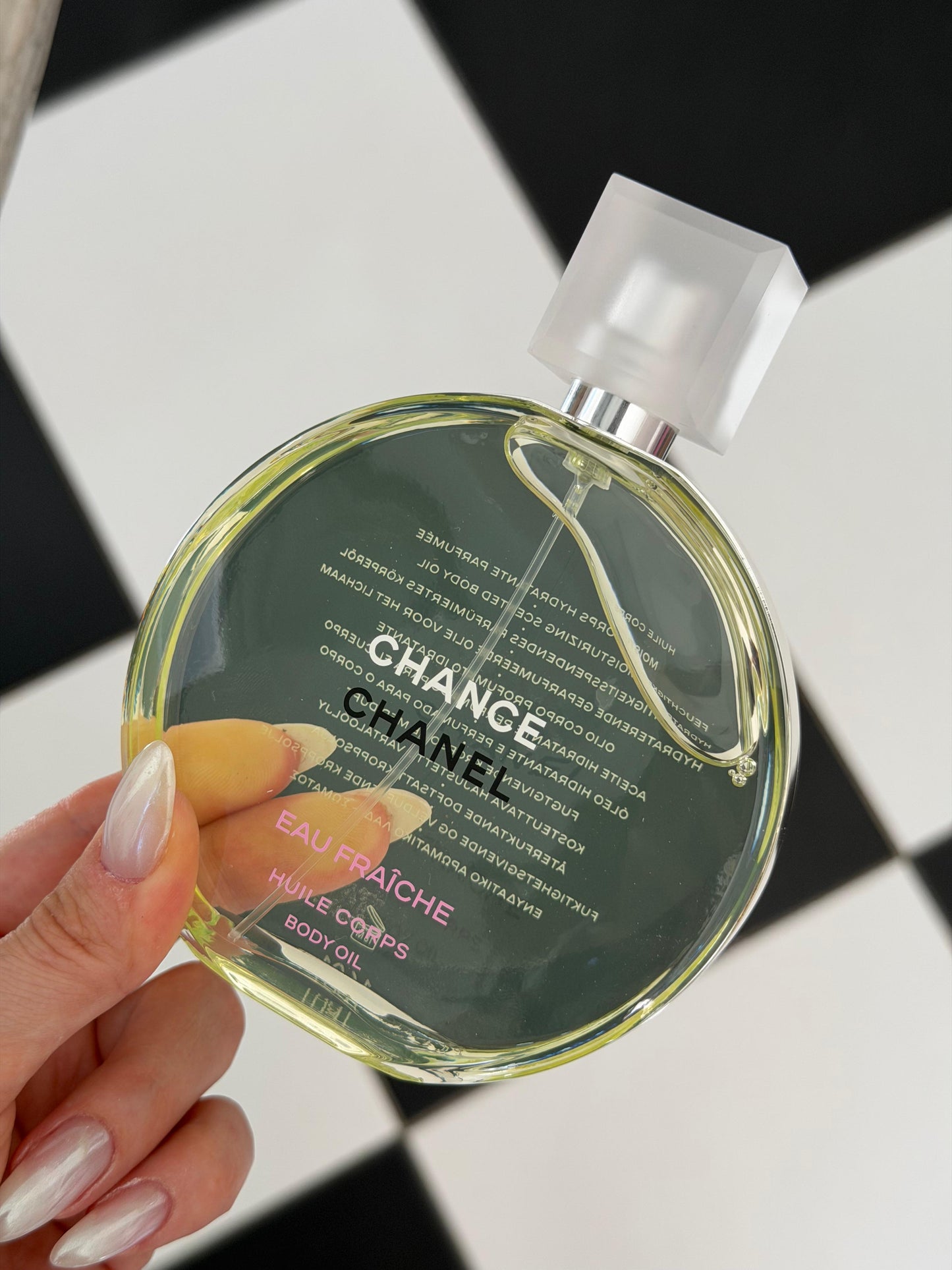 CHANEL Chance Eau Fraiche Body Oil